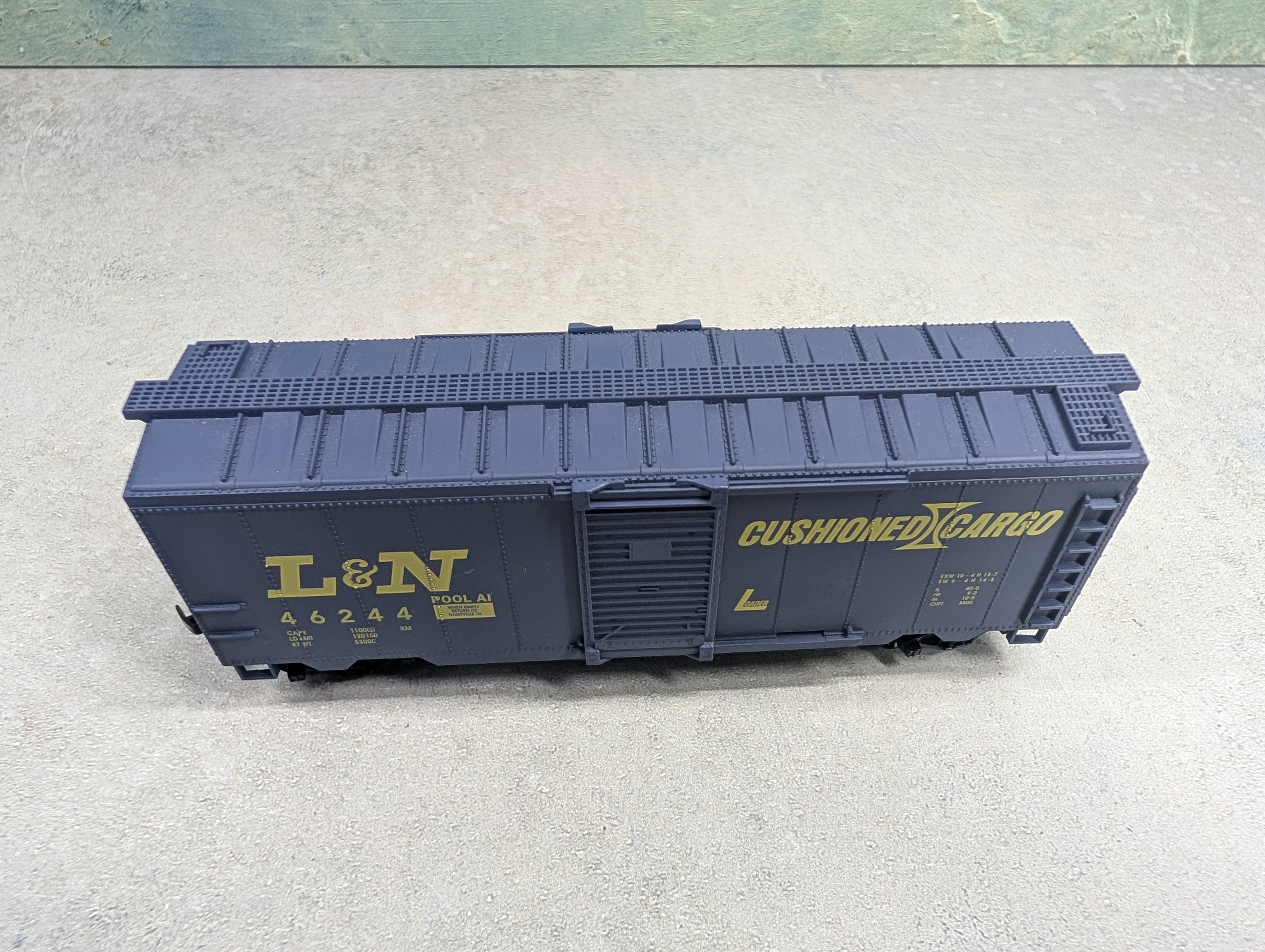 USED Life-Like HO Scale 40' Box Car Louisville & Nashville L&N #46244