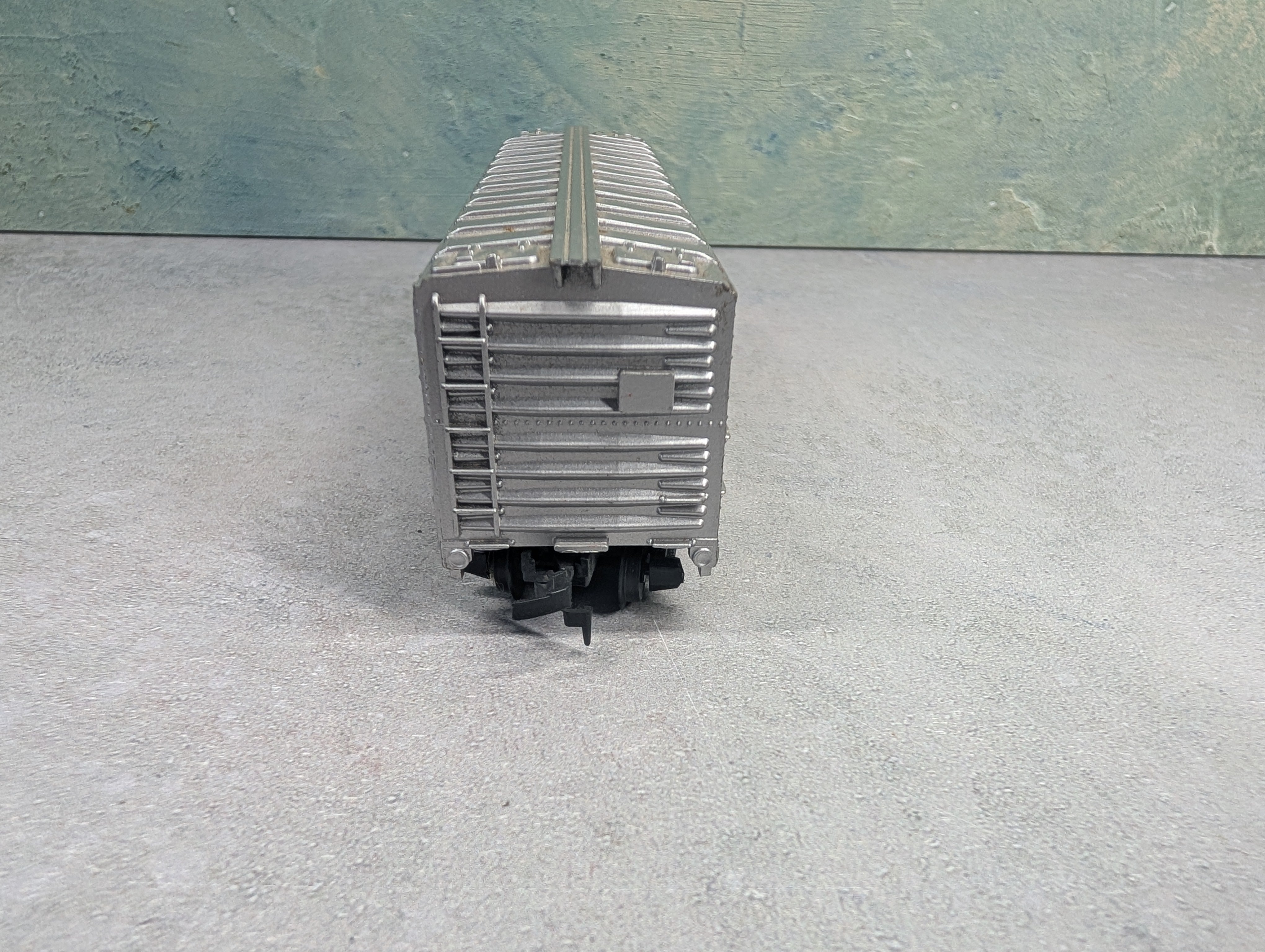 USED Tyco HO Scale 40' Box Car Swift SRLX #4226