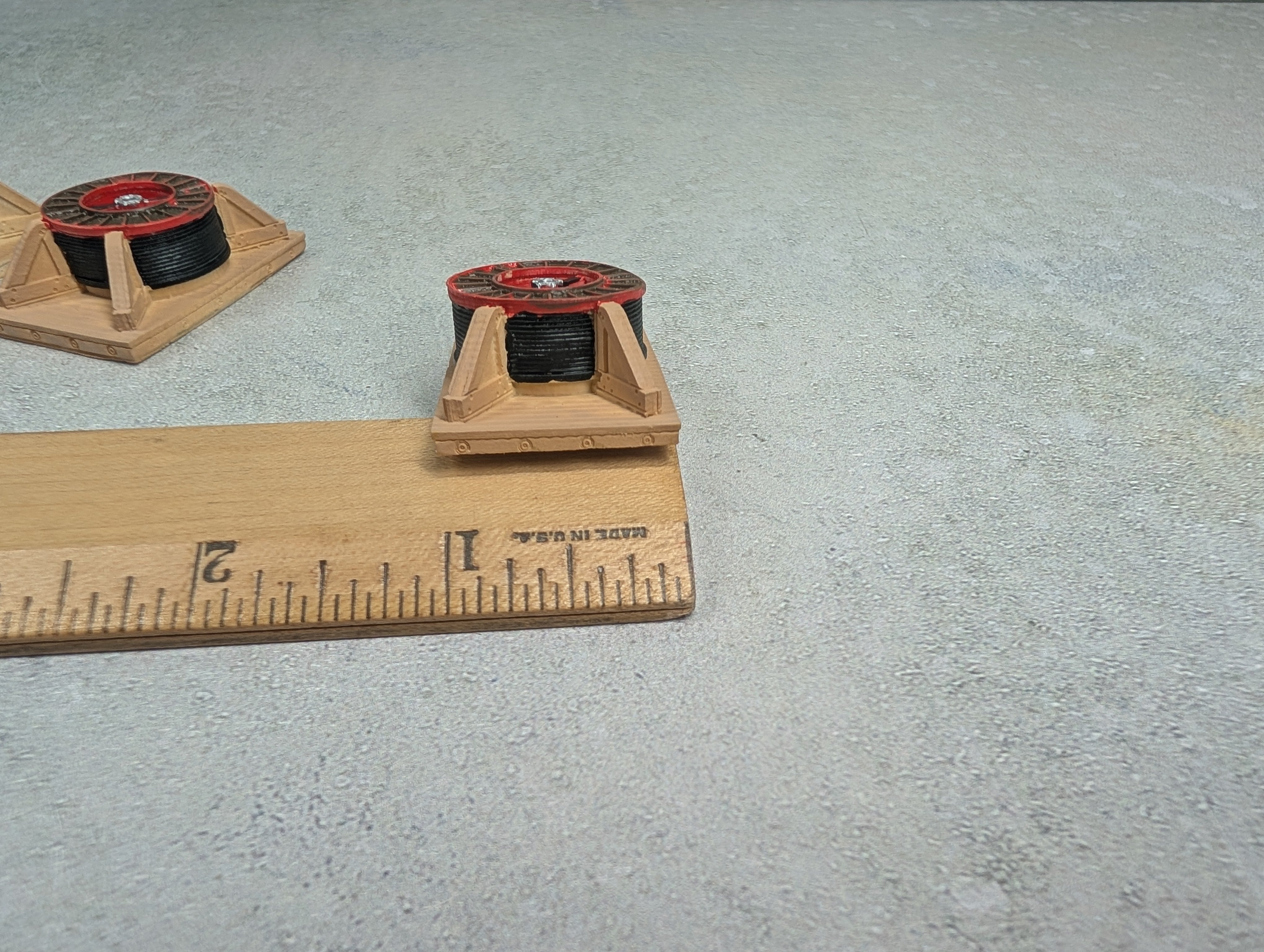 USED Chooch Enterprises Inc HO Scale Small Steel Ribbed Cable Loads (5 pieces)