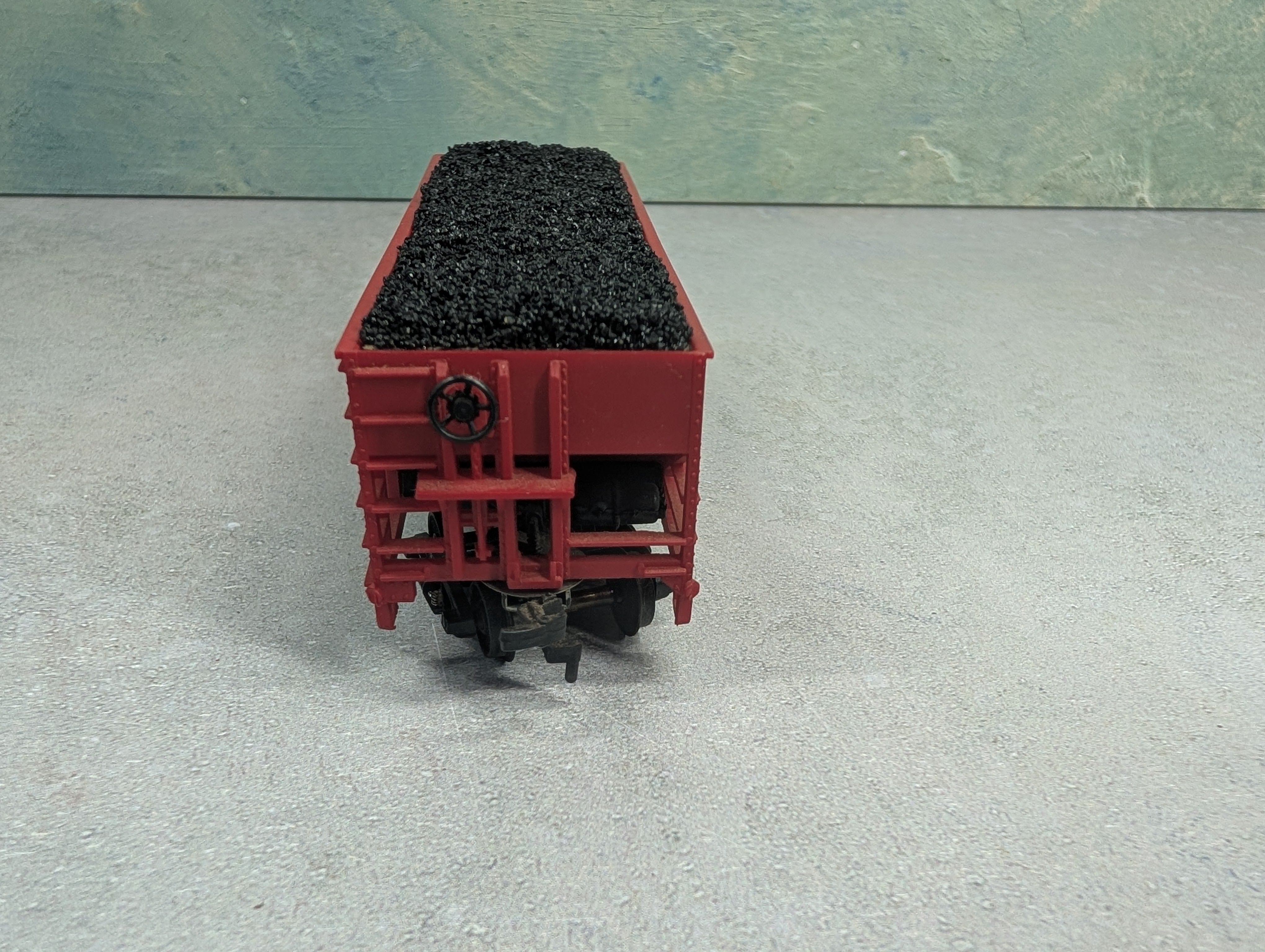 USED Tyco HO Scale Operating Hopper w/ Coal Load Burlington CB&Q #167432