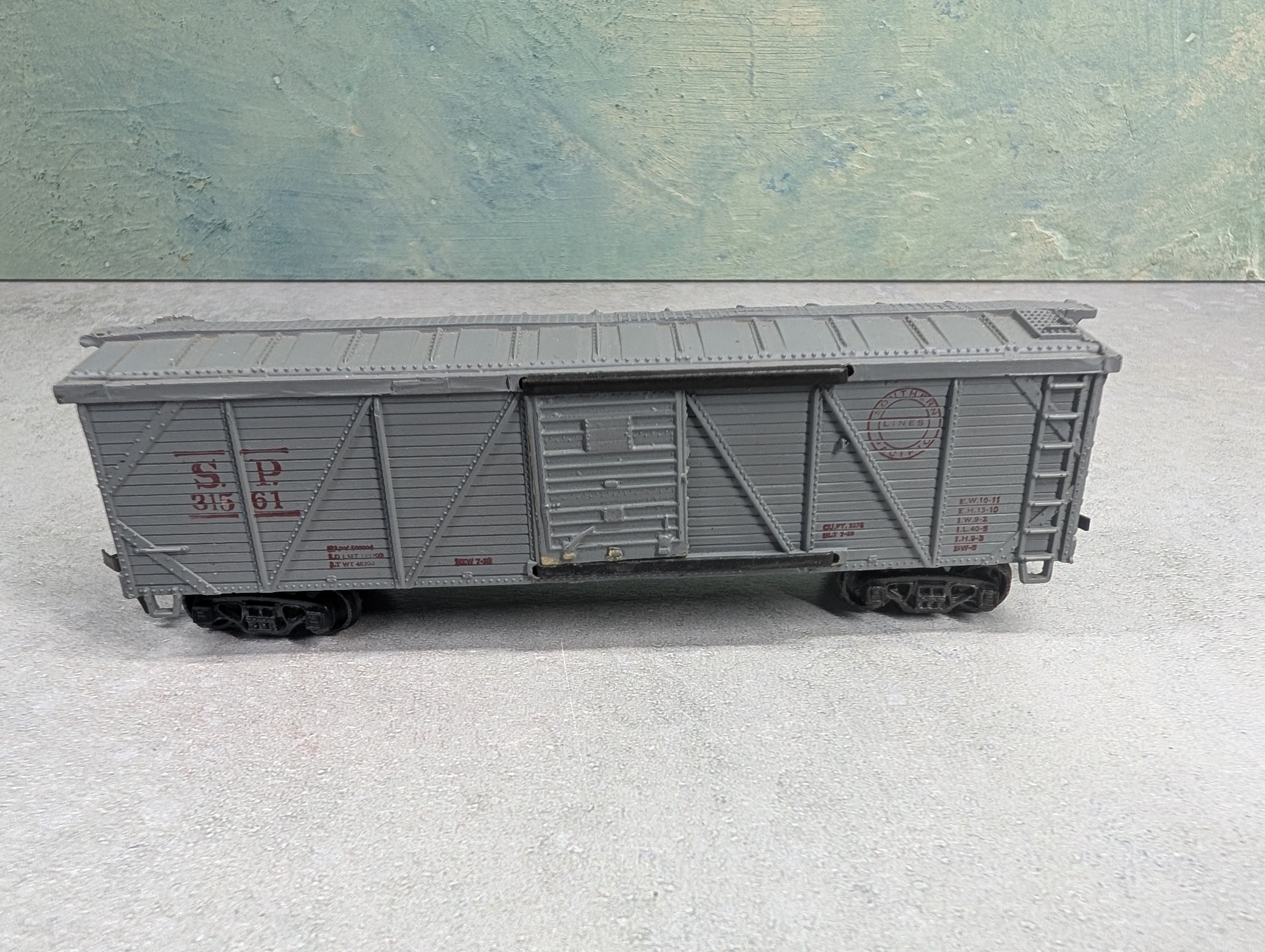 USED HO Scale Wooden Box Car Southern Pacific SP #31561