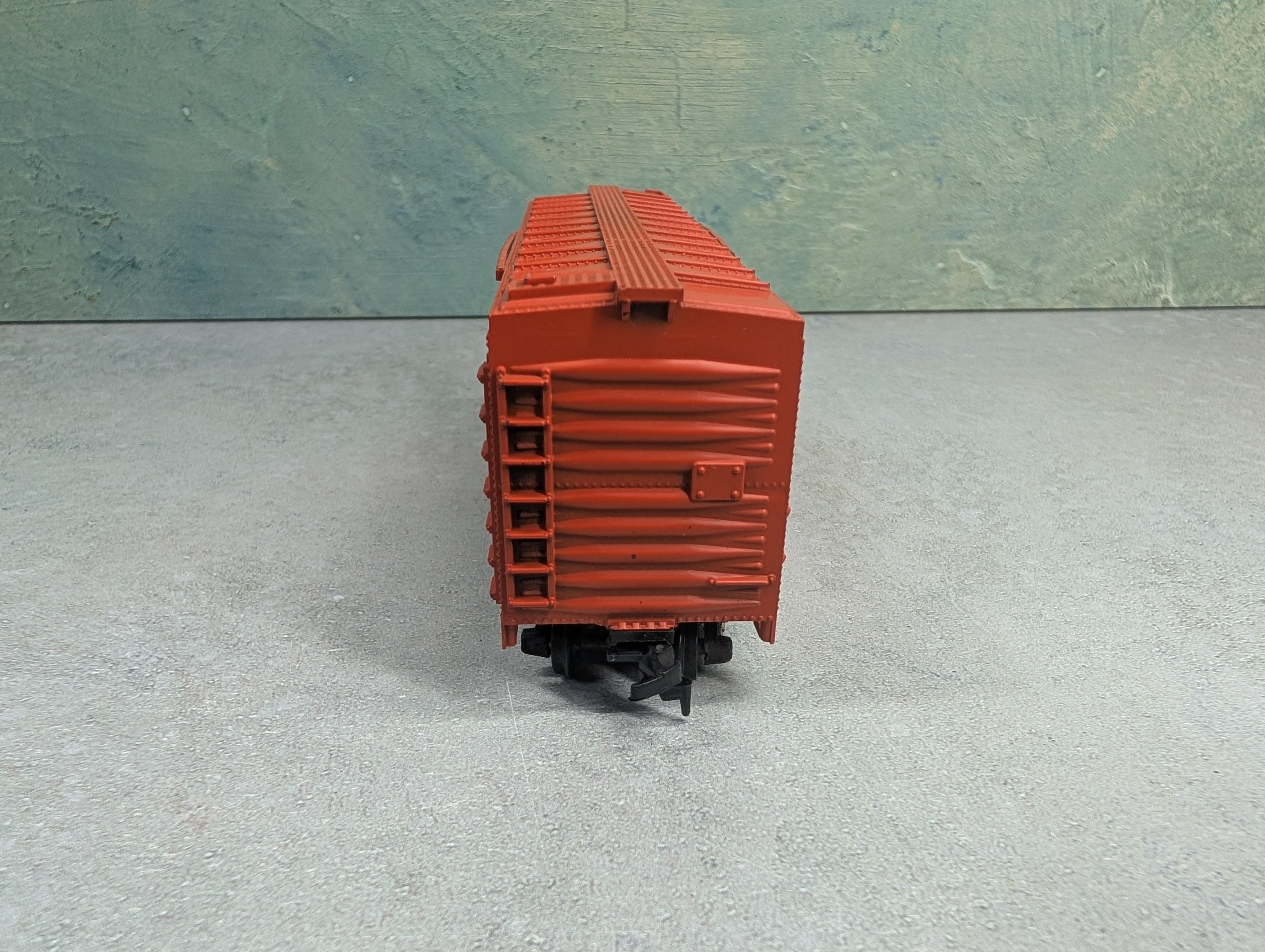 USED Varney HO Scale 40' Box Car Bessemer and Lake Erie B&LE #81492