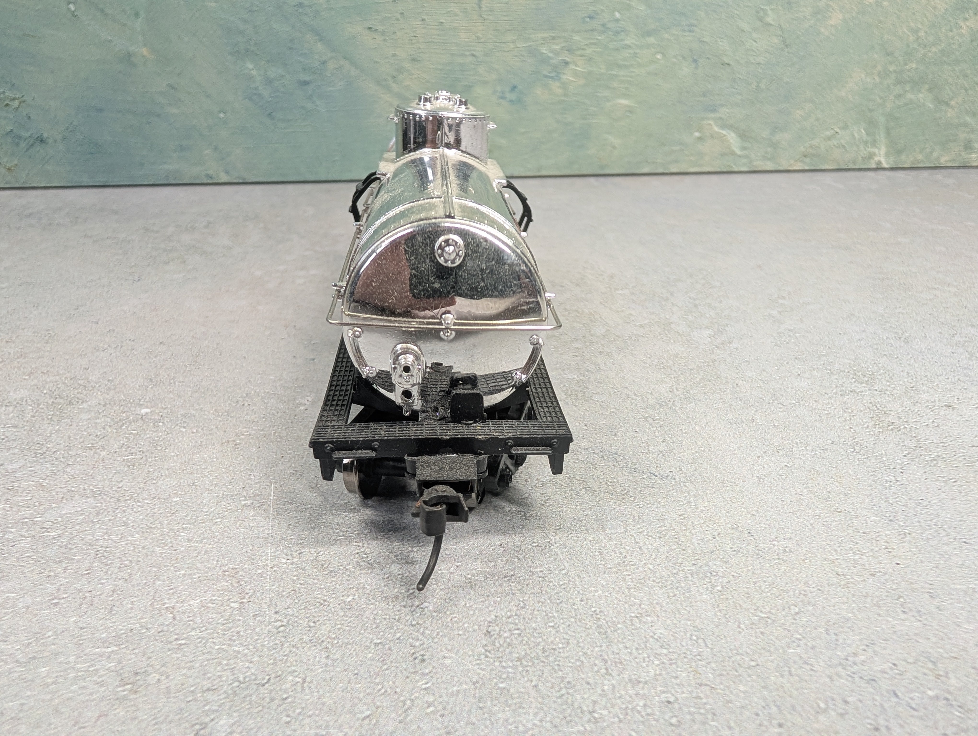 USED Tyco HO Scale Single Dome Tank Car Shell