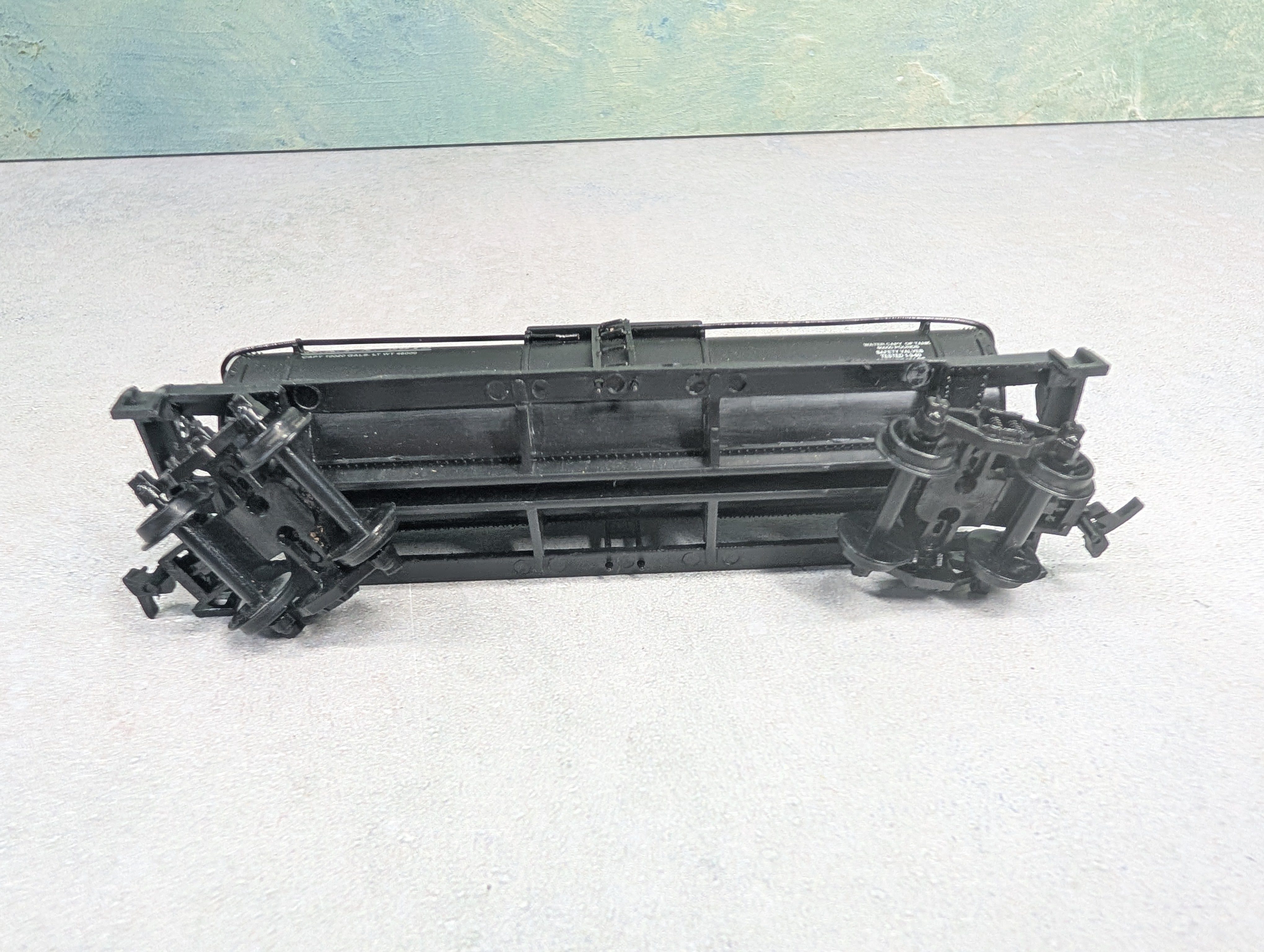 USED Life-Like HO Scale Single Dome Tank Car North American NATX #5912