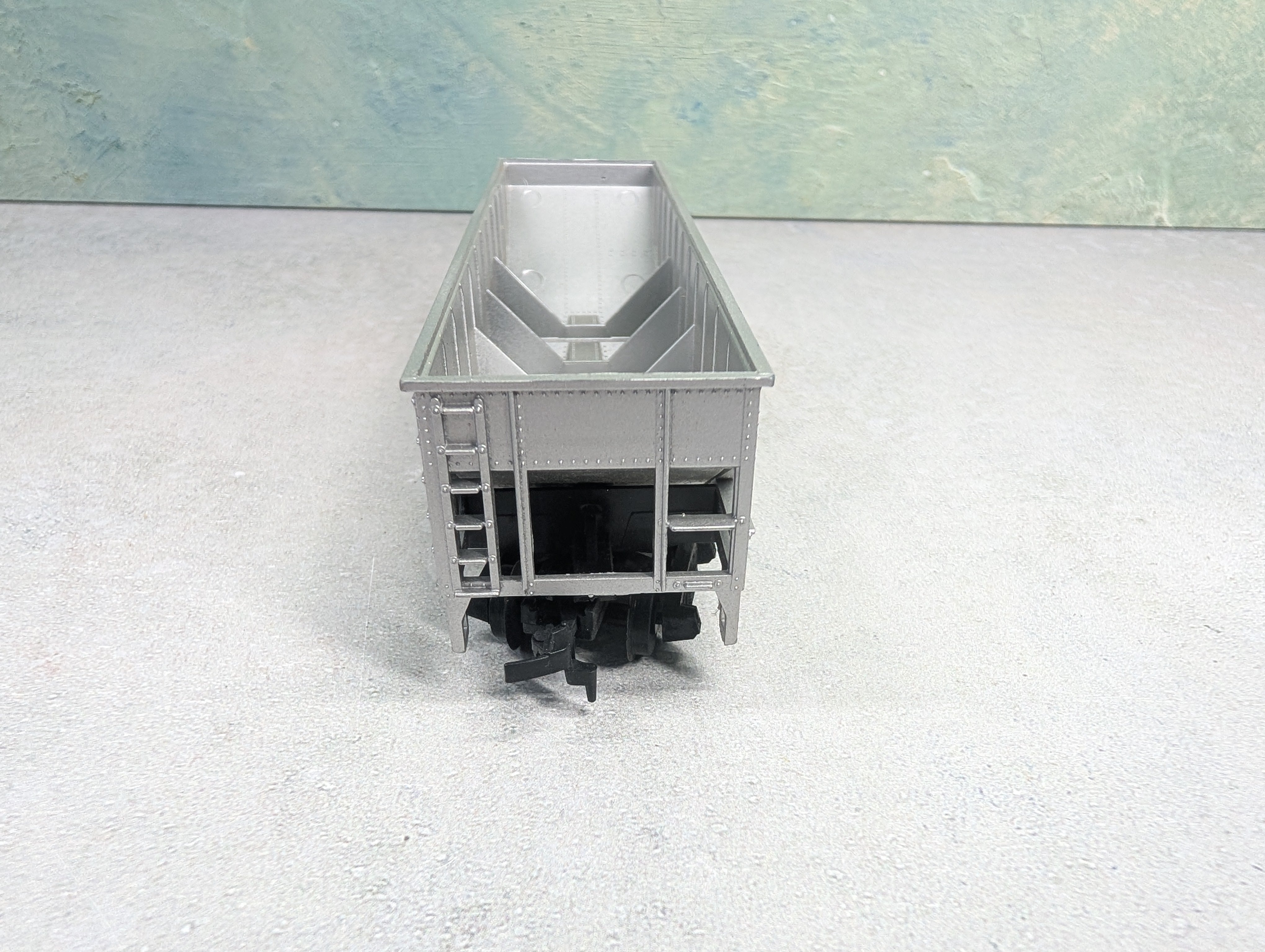 USED Tyco HO Scale Open Hopper Virginian VGN #2610