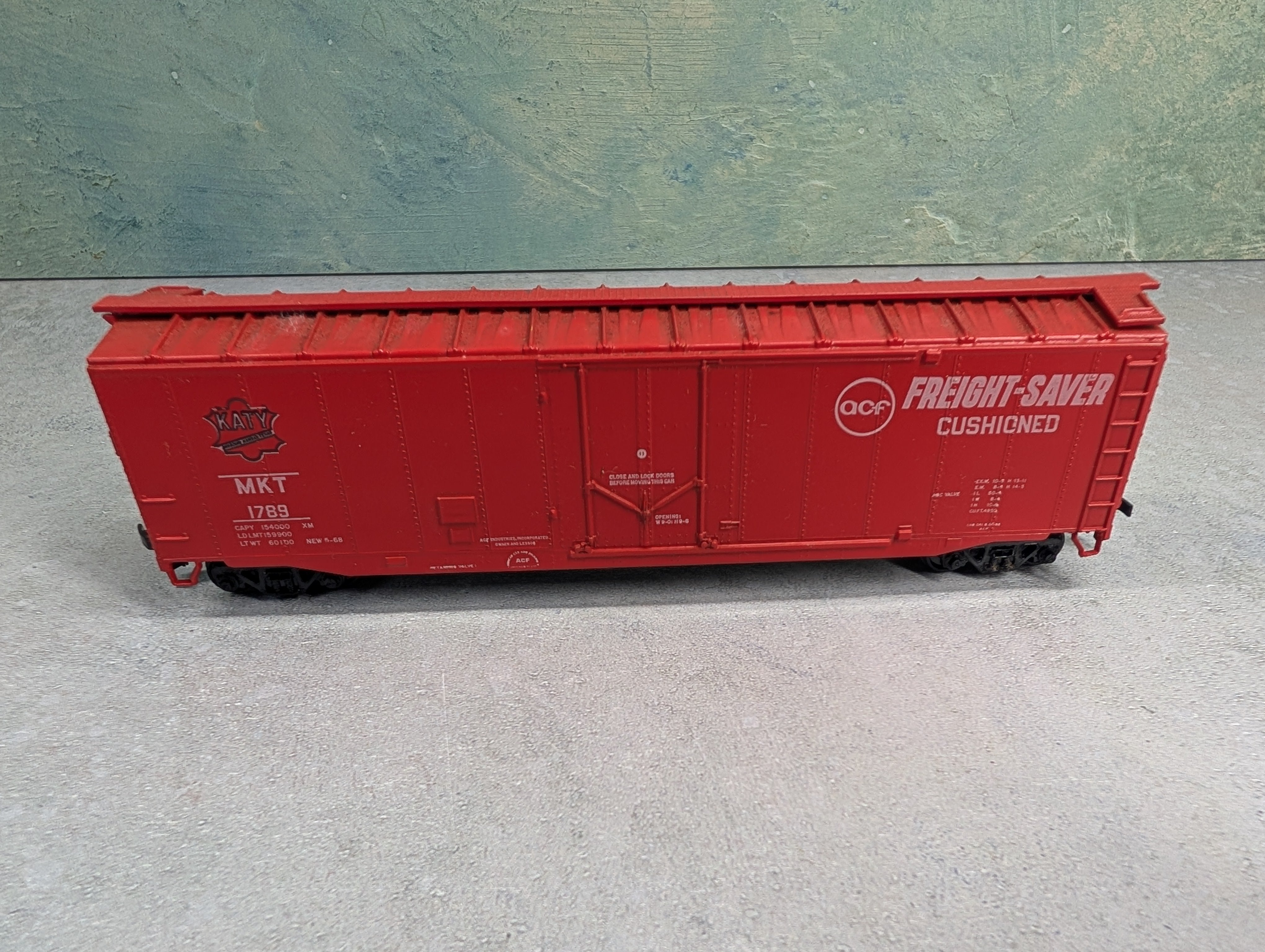 USED Athearn HO Scale 50' Box Car MKT #1789