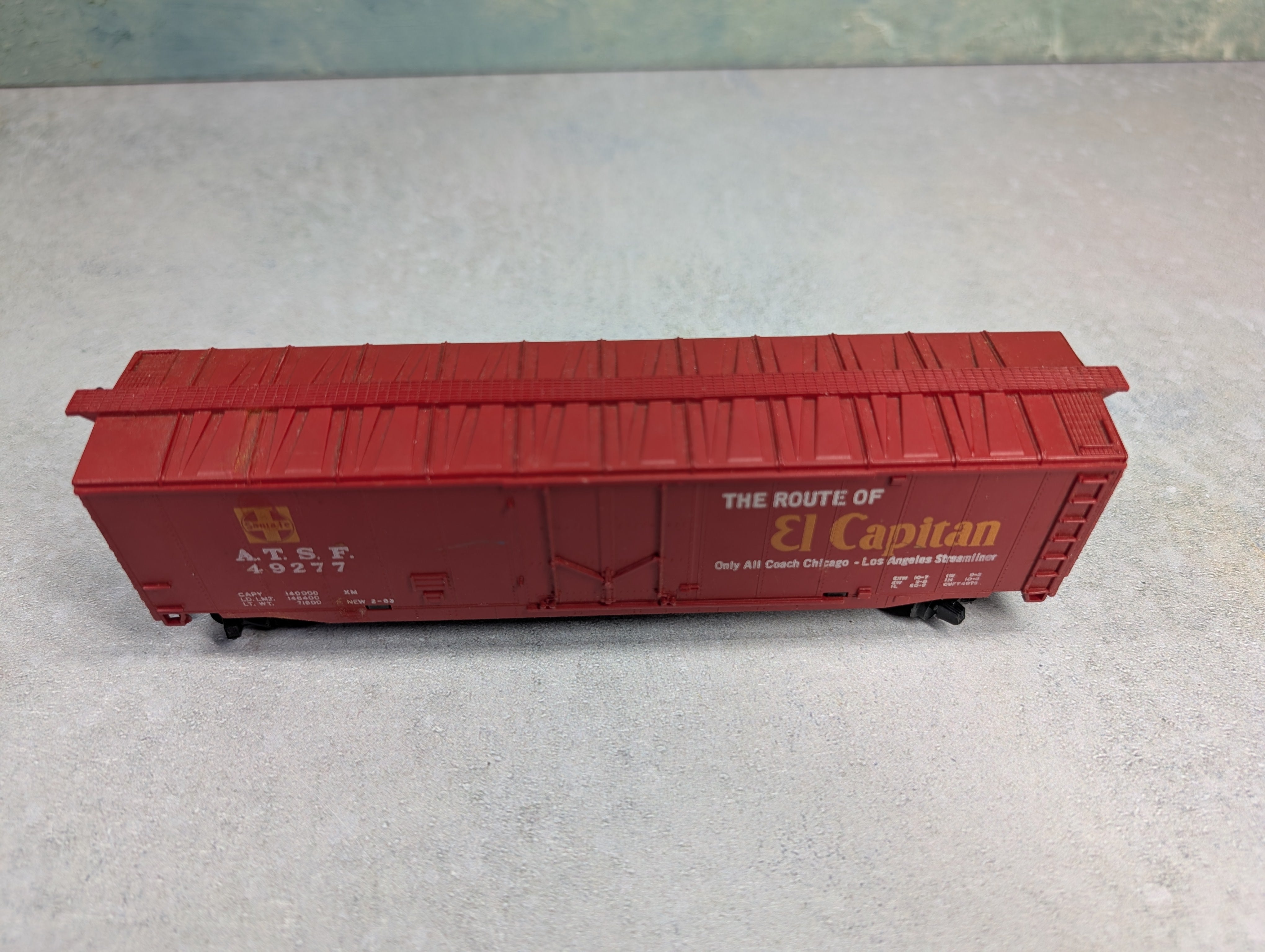 USED Tyco HO Scale 40' Box Car Santa Fe ATSF #49277