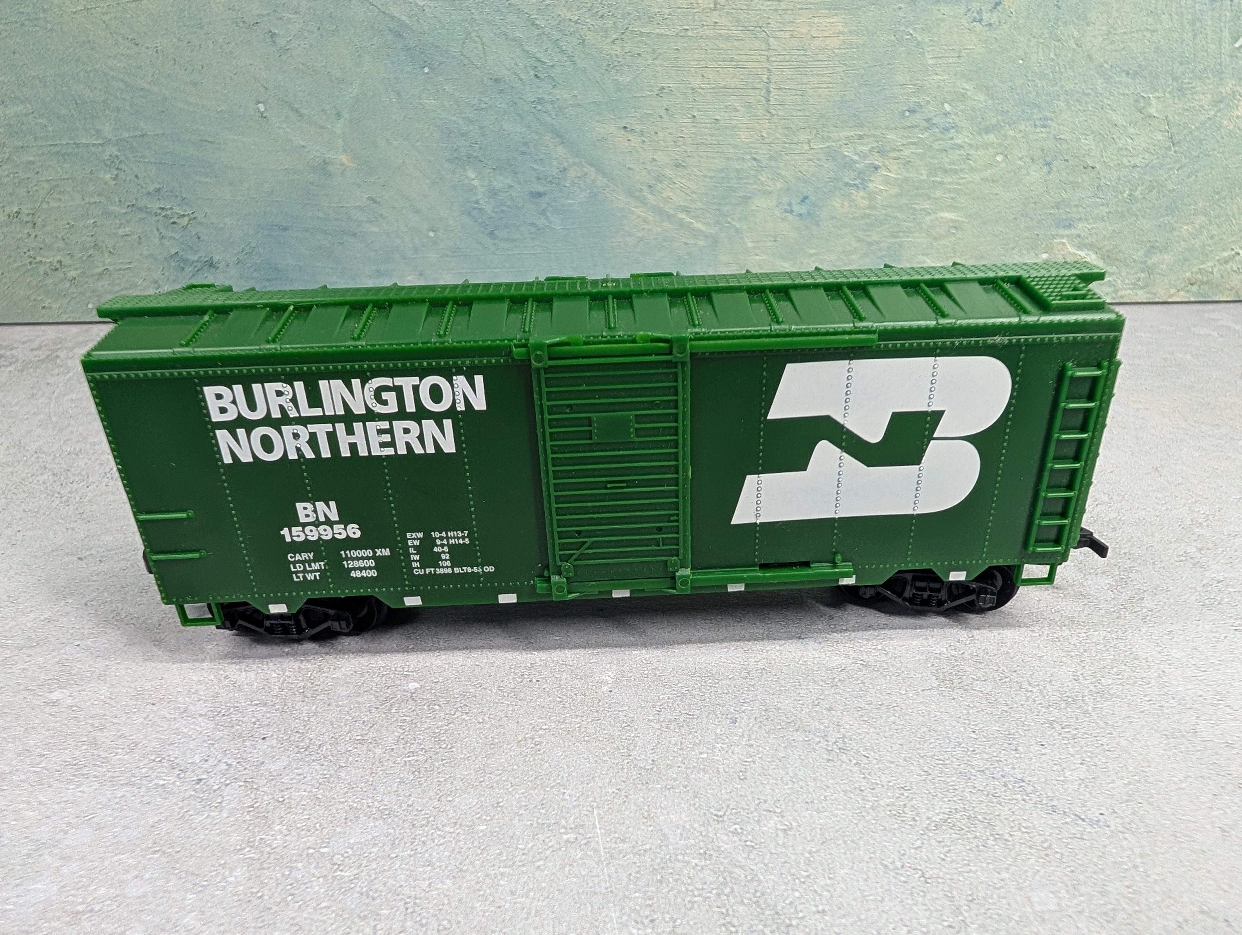 USED Life-Like HO Scale 40' Box Car Burlington Northern BN #159956