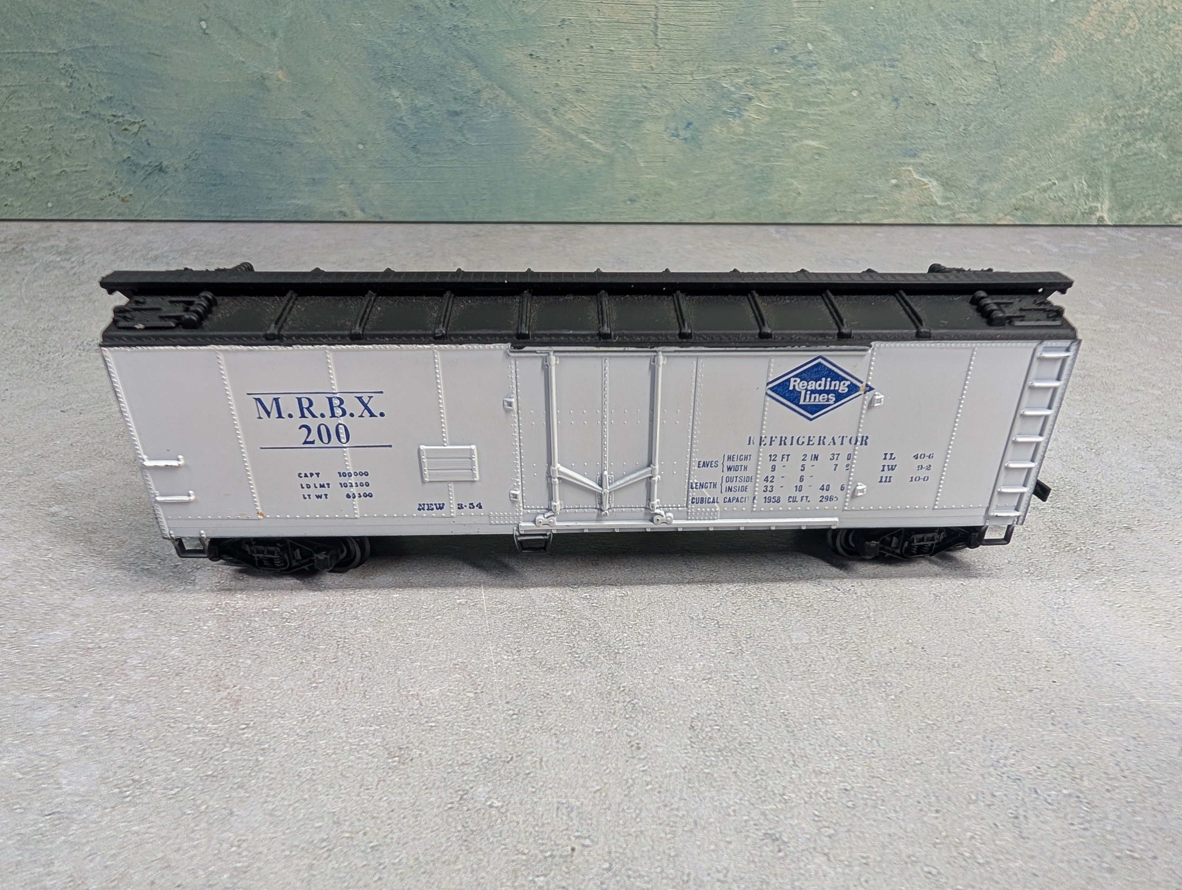 USED TRAIN MINIATURE HO Scale 40' Reefer Box Car Reading MRBX #200