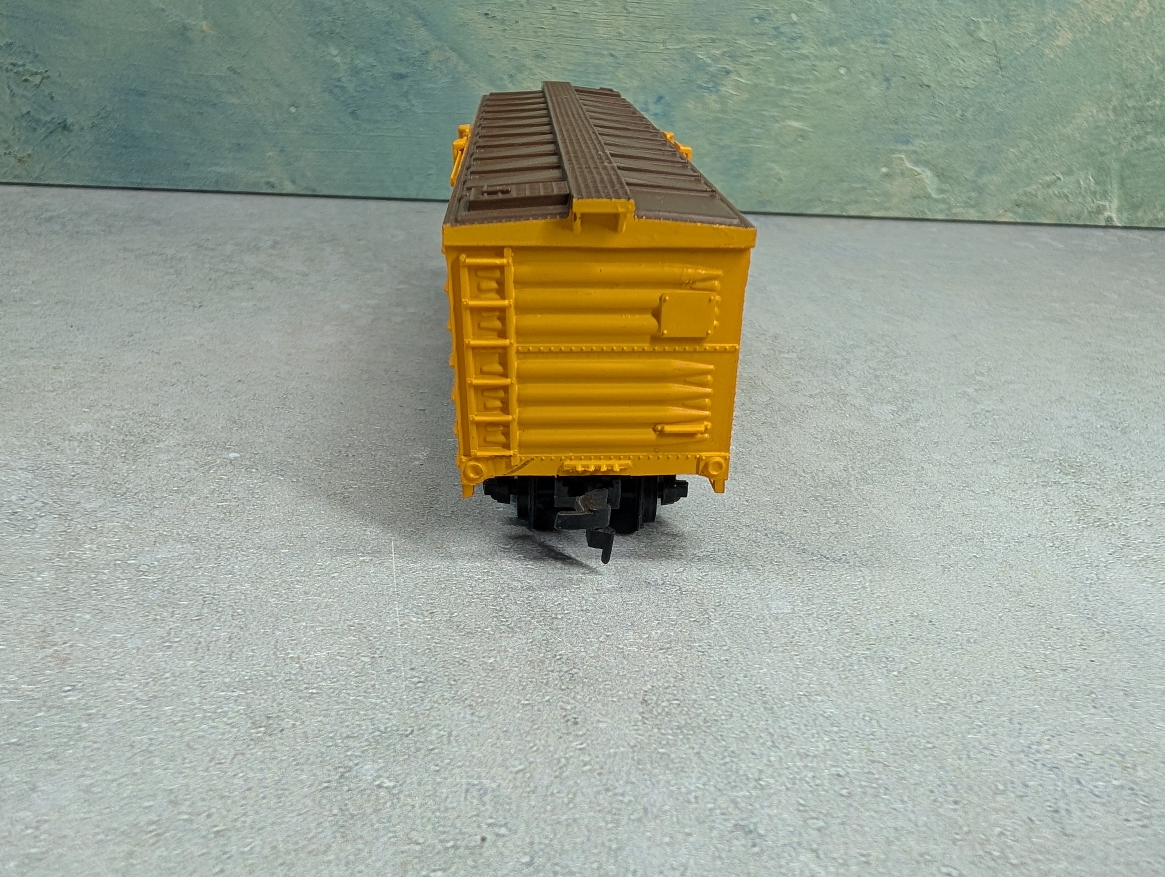 USED Life-Like HO Scale 42' Box Car Chicago & Illinois Midland C&IM #8004