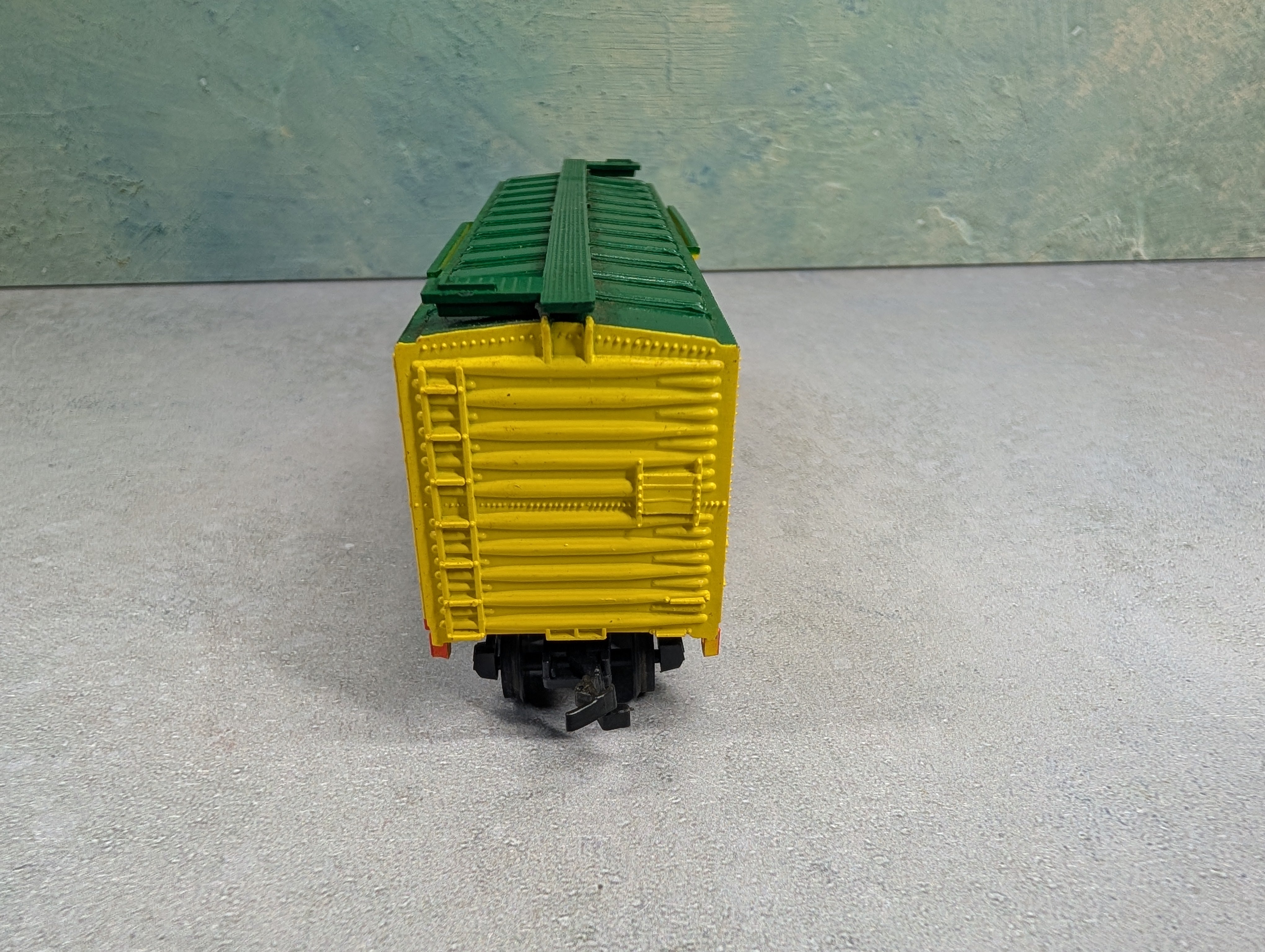 USED Life-Like HO Scale 40' Box Car Spaghettios