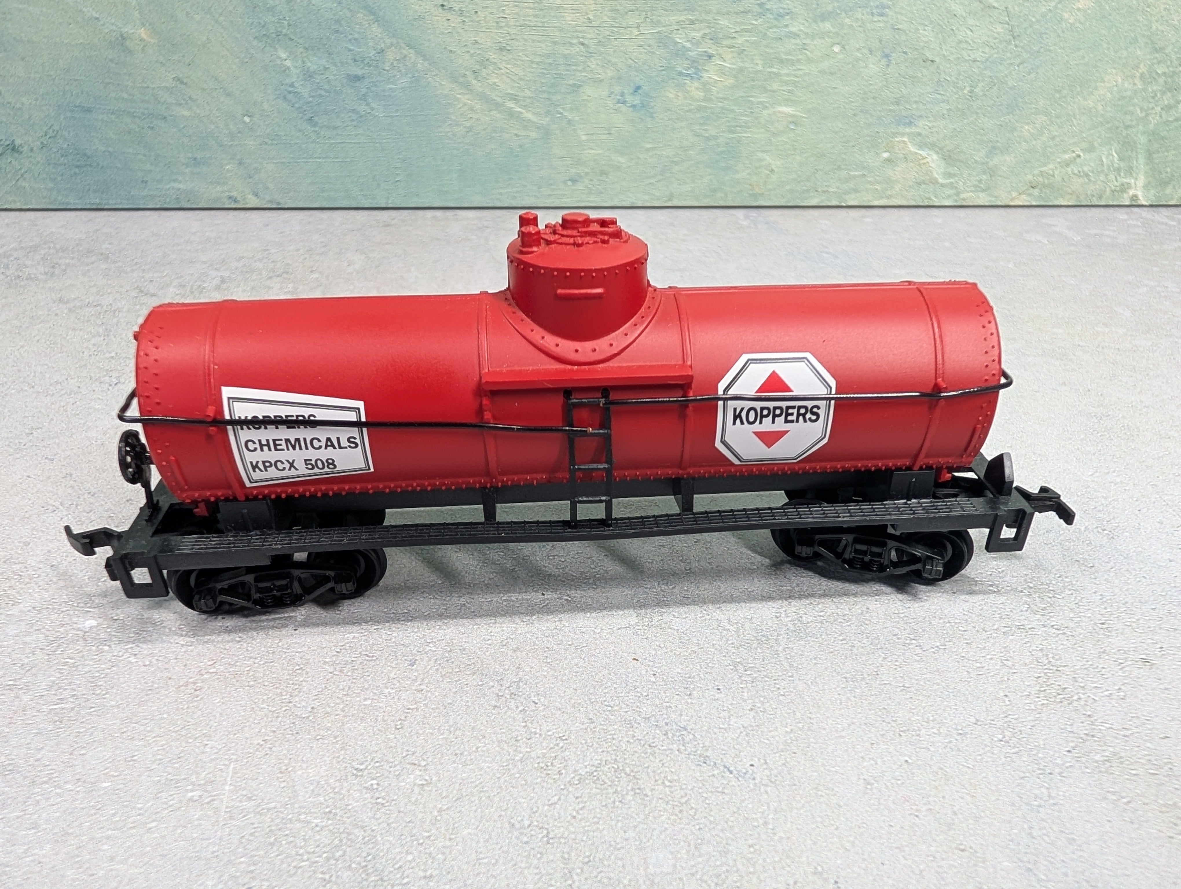 USED Life-Like HO Scale Single Dome Tank Car Koppers KPCX #508