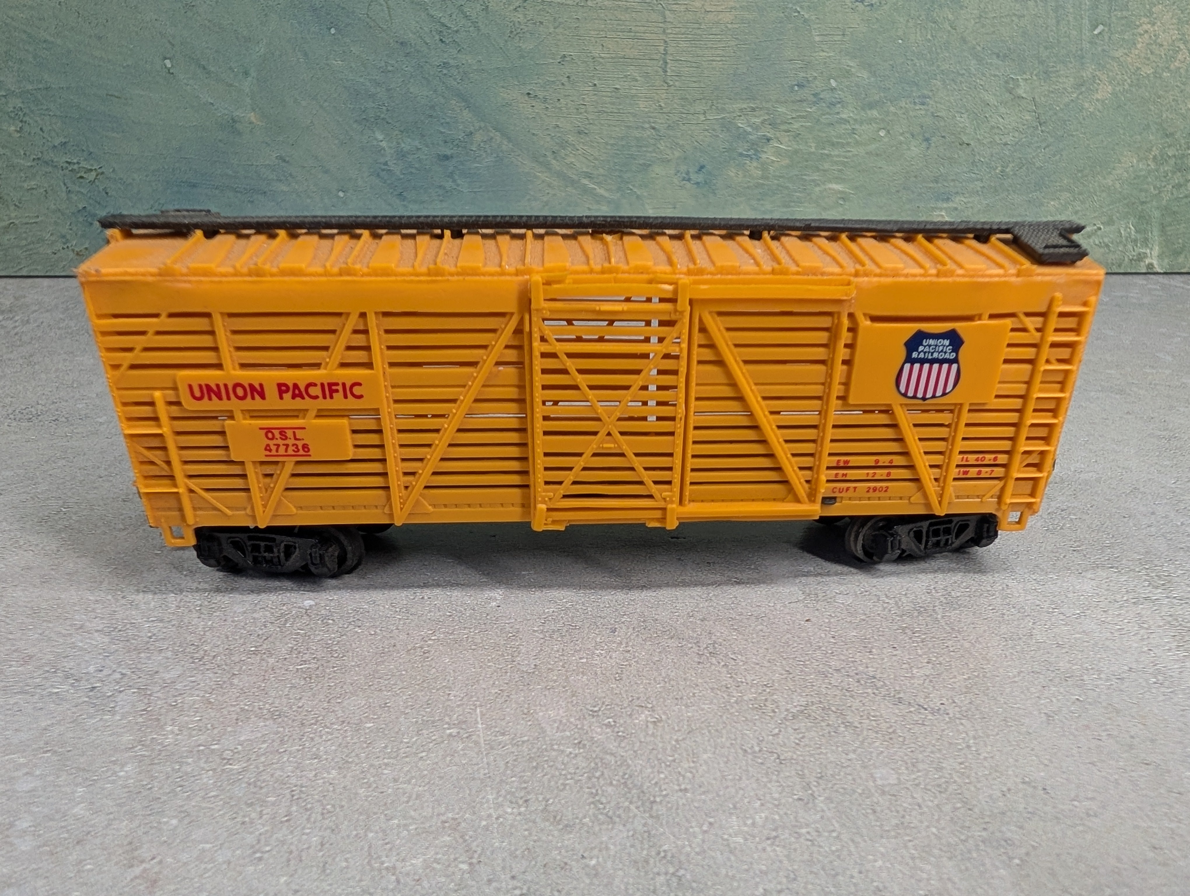 USED Bachmann HO Scale 40' Cattle Stock Car Union Pacific OSL #47736