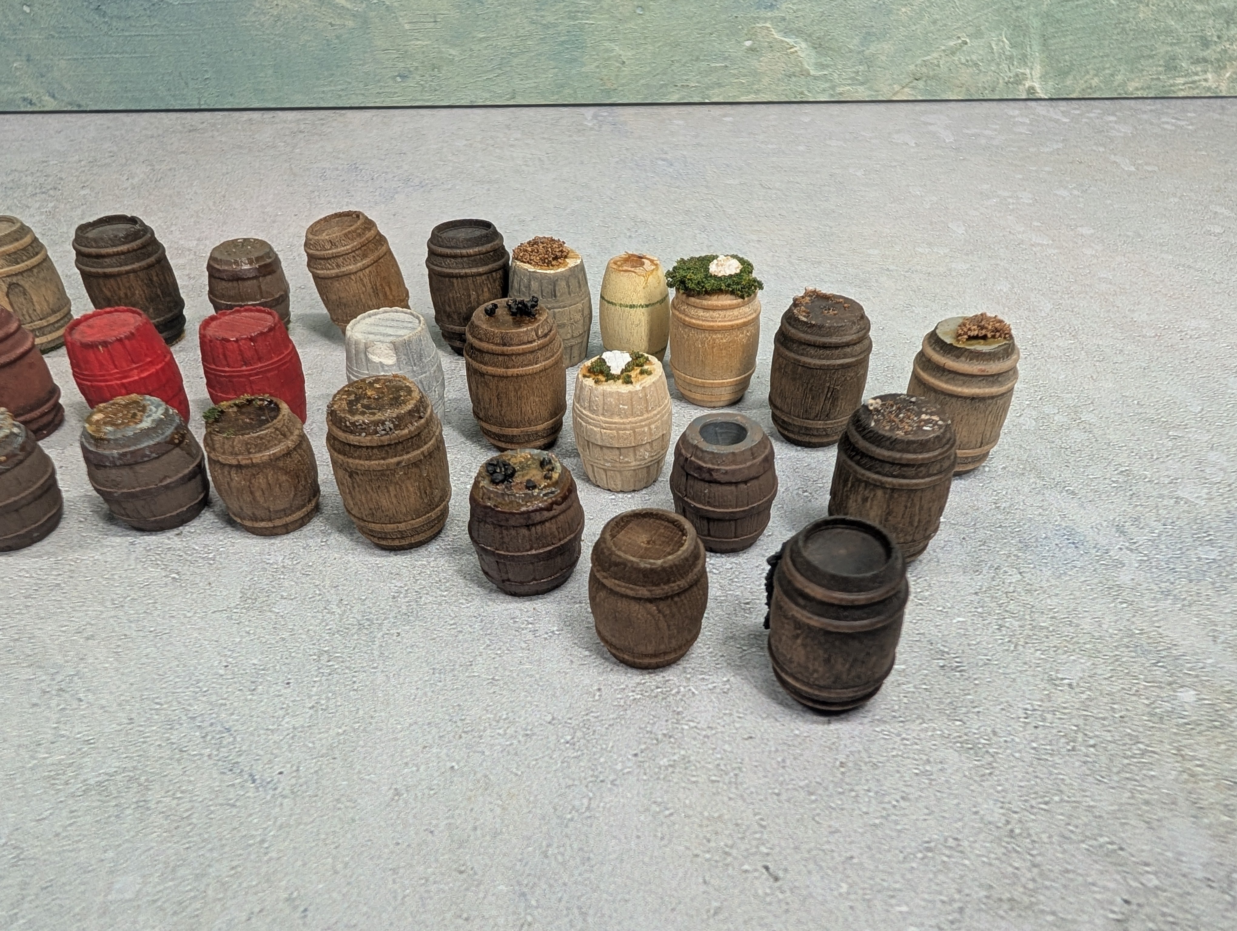 USED O Lot of Wooden Barrels (37 pcs)
