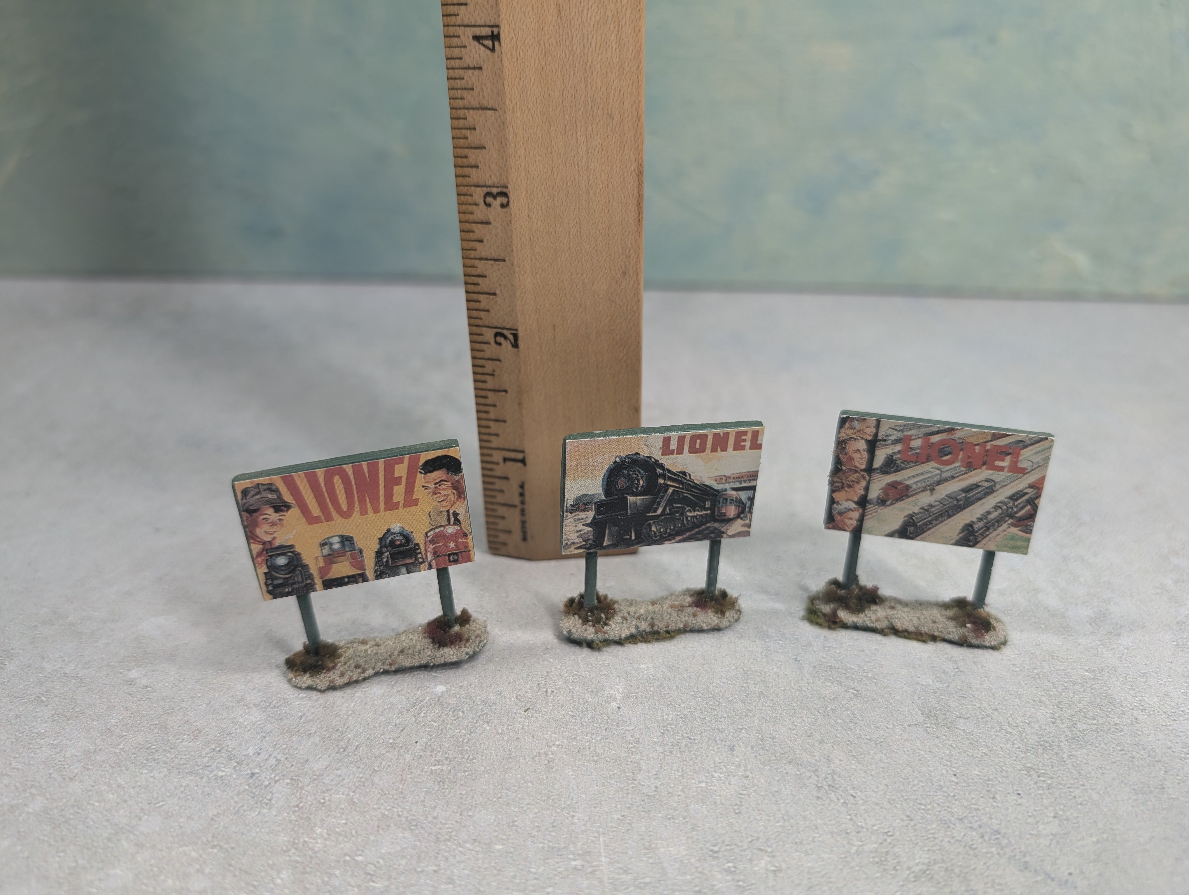 USED O Metal Billboards