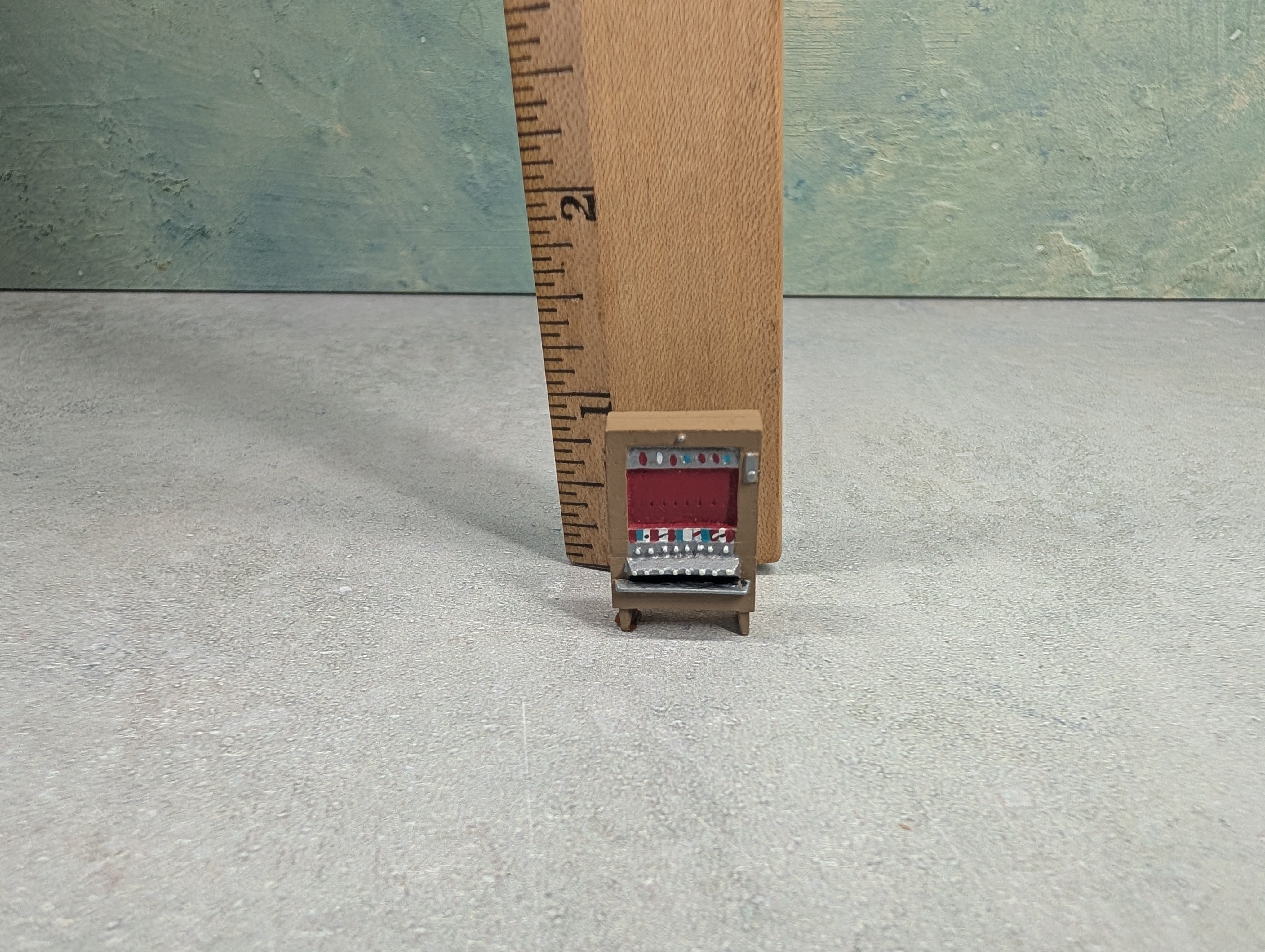 USED Arttista O Cigarette Vending Machine