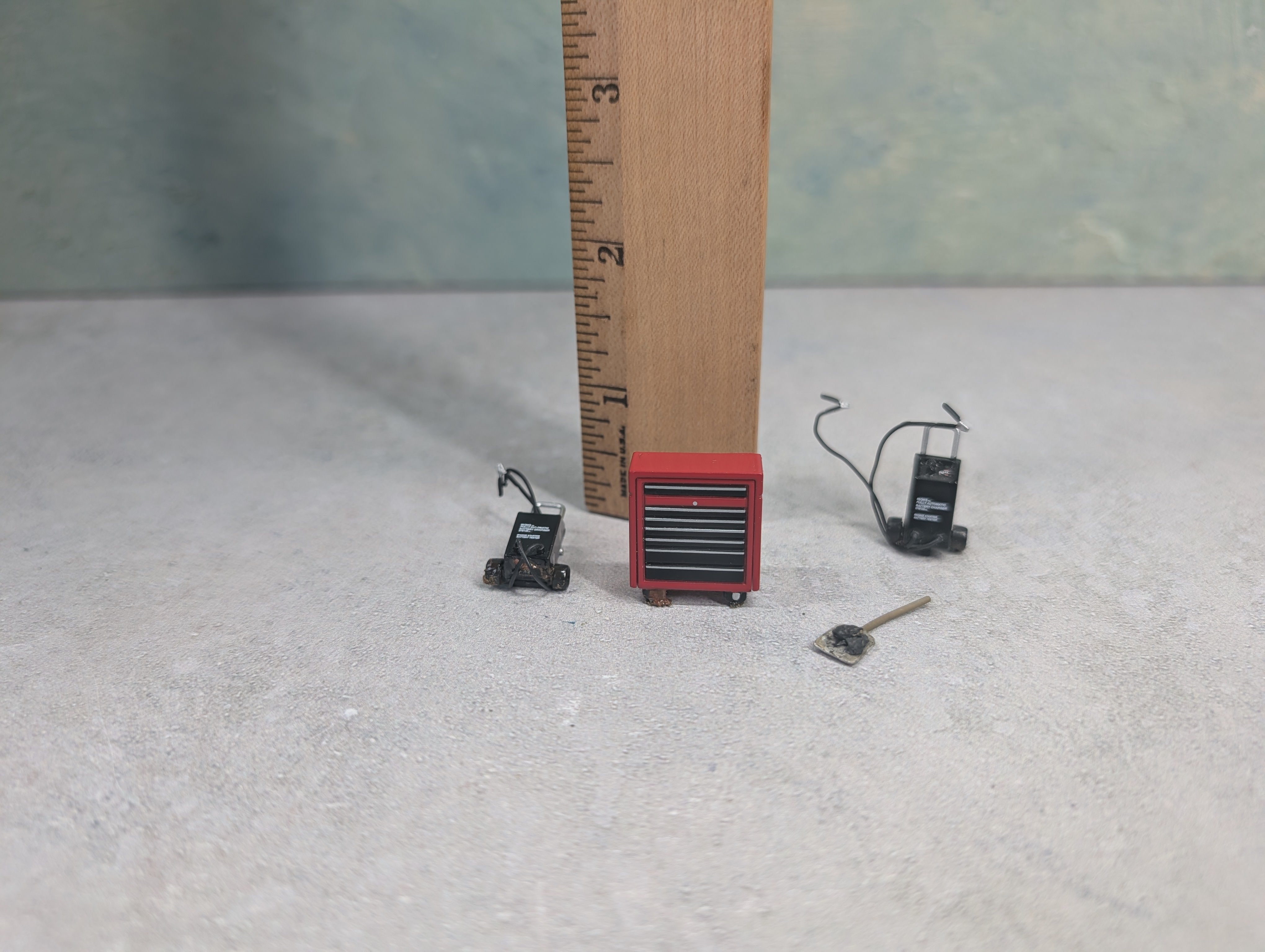 USED O Tool Chest, Tool Drawer and other tools