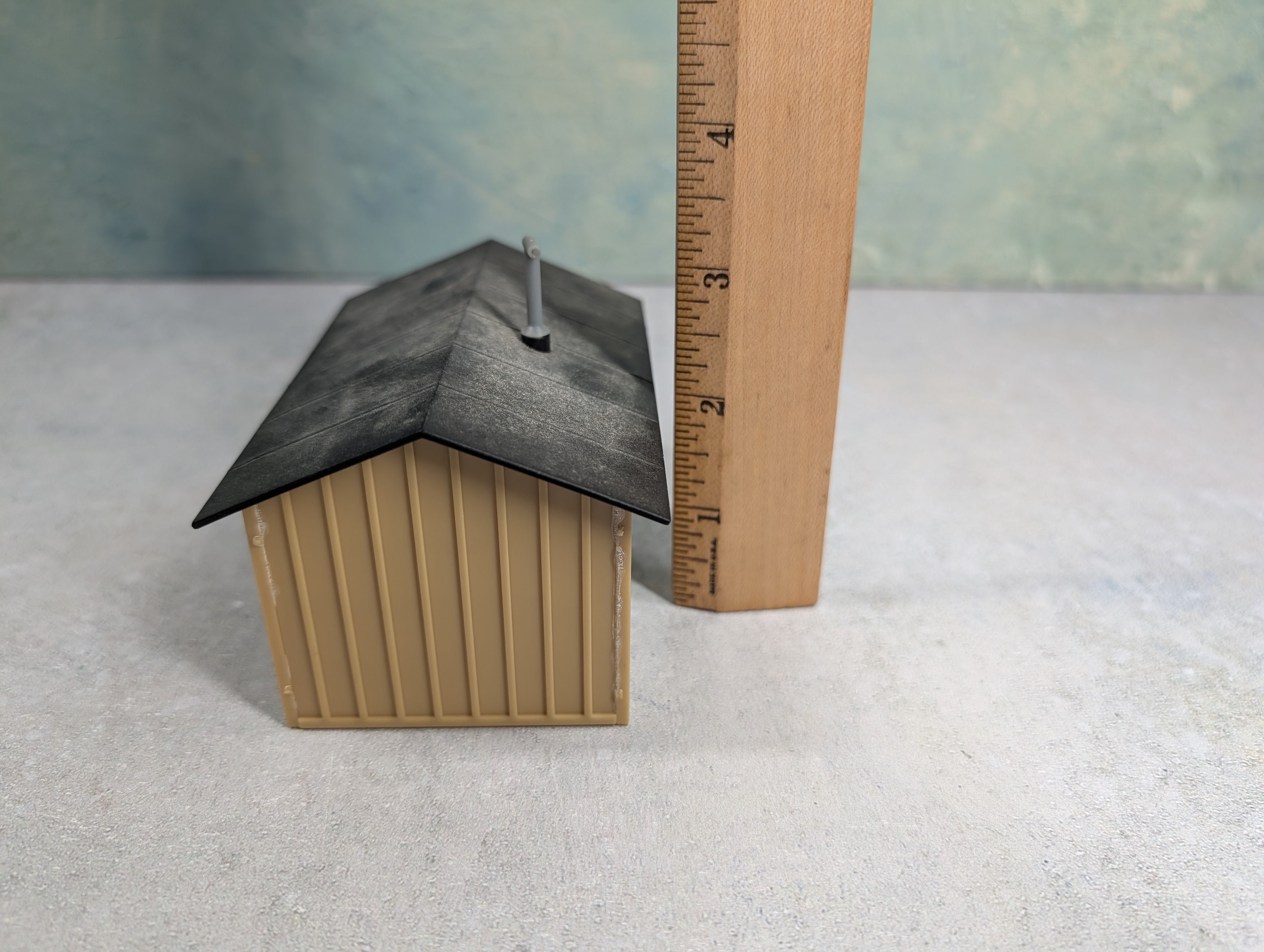 USED O Open Garage Building