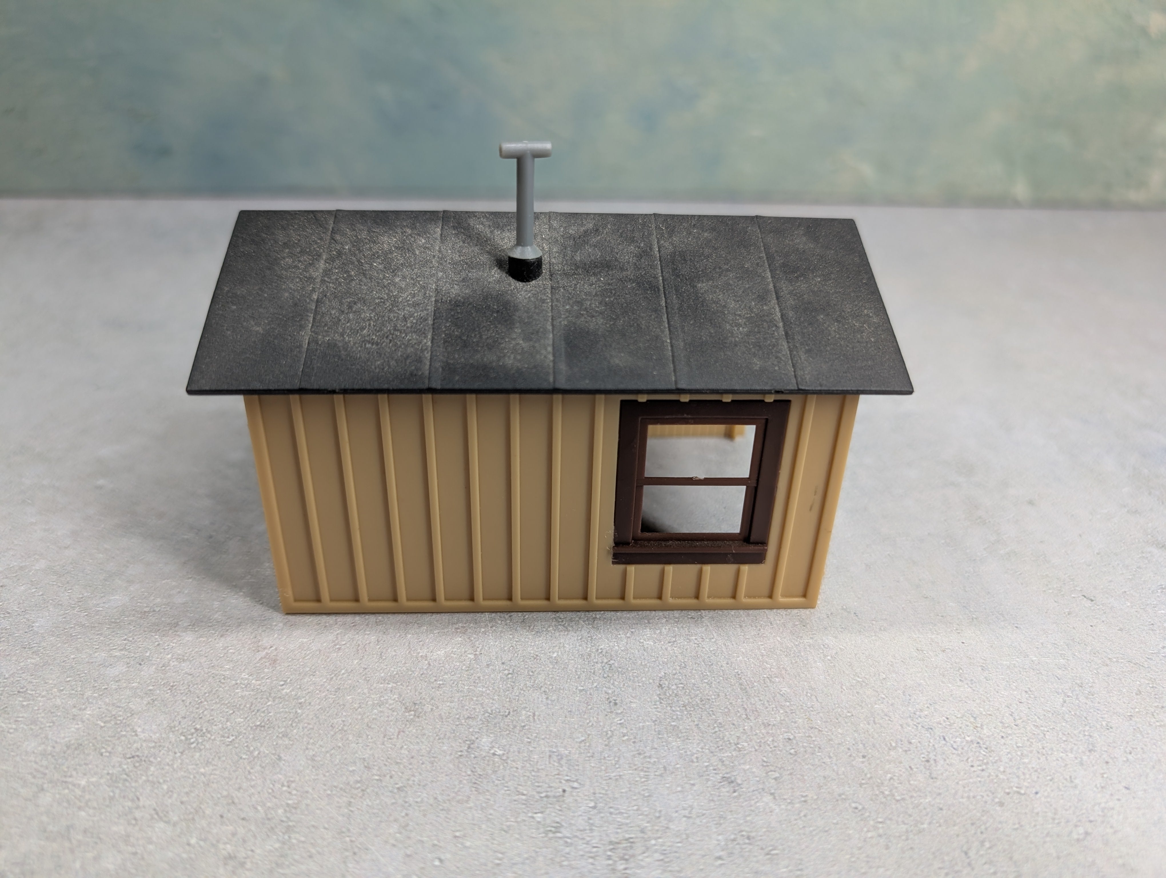 USED O Open Garage Building