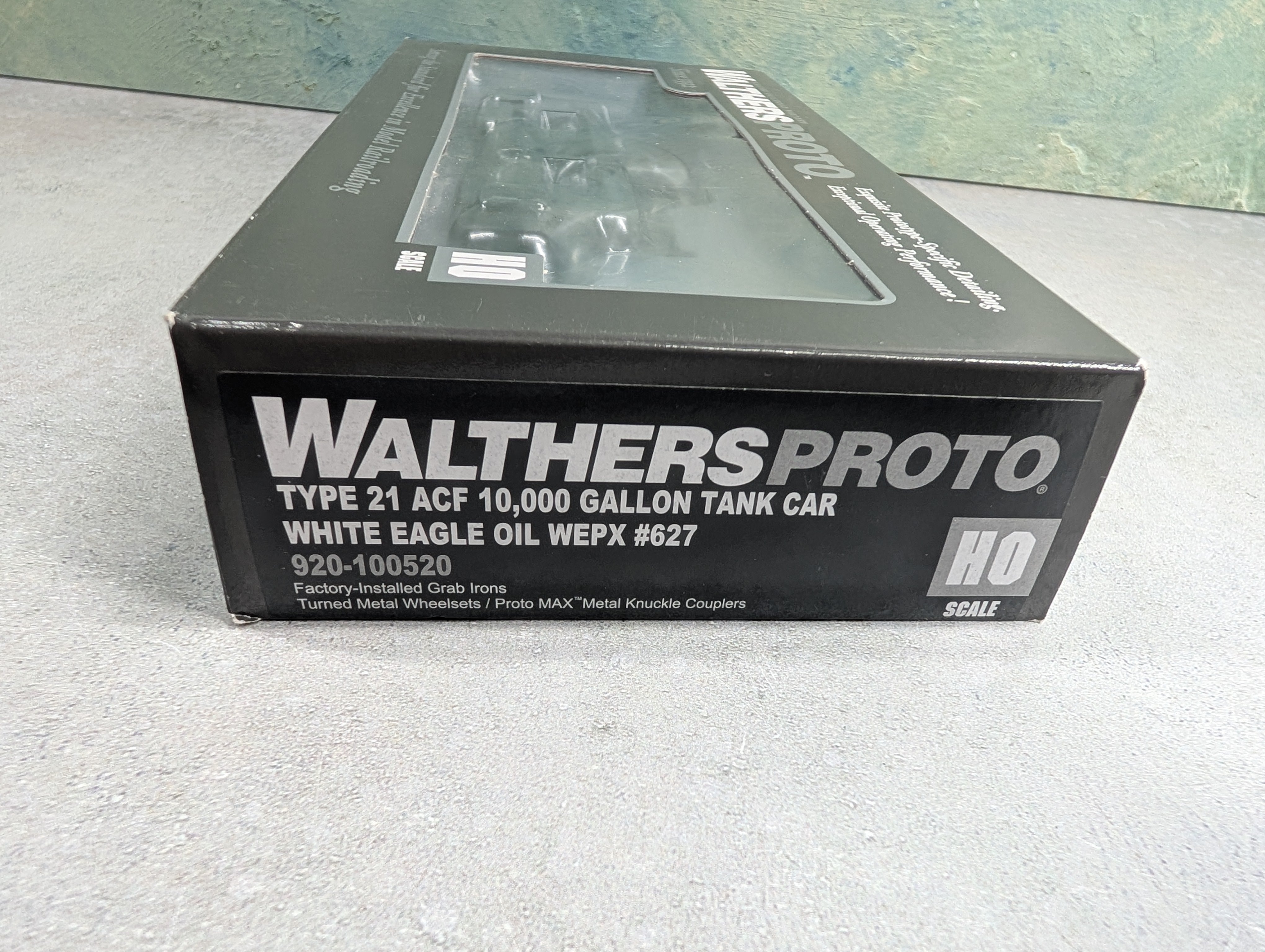 USED WalthersProto 920-100520 HO Scale Type 21 ACF 10K Gal Tank Car White Eagle Oil WEPX #627