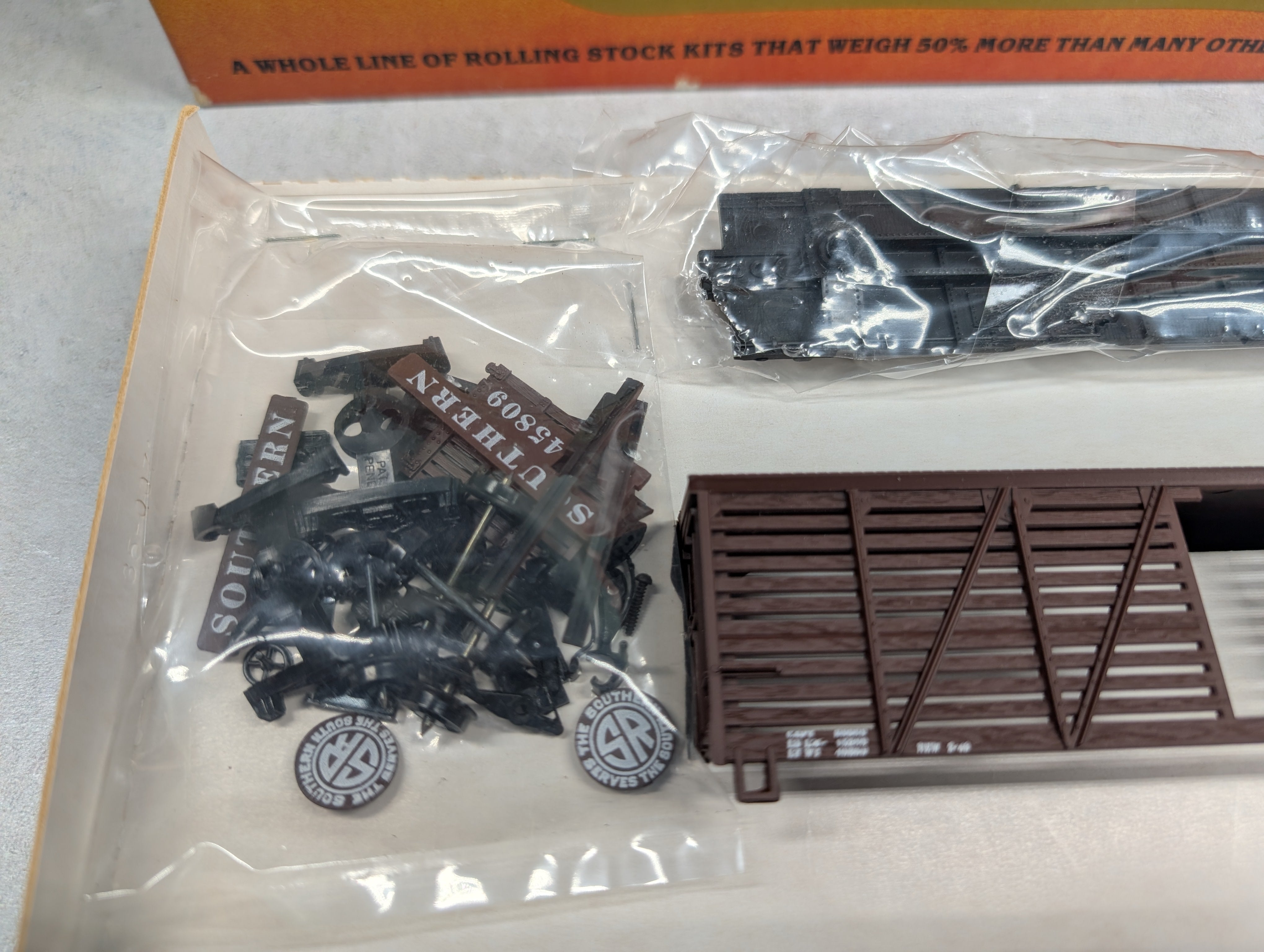USED Mantua 735-40 HO Scale Wood Stock Car Cattle Car Southern #45809 KIT