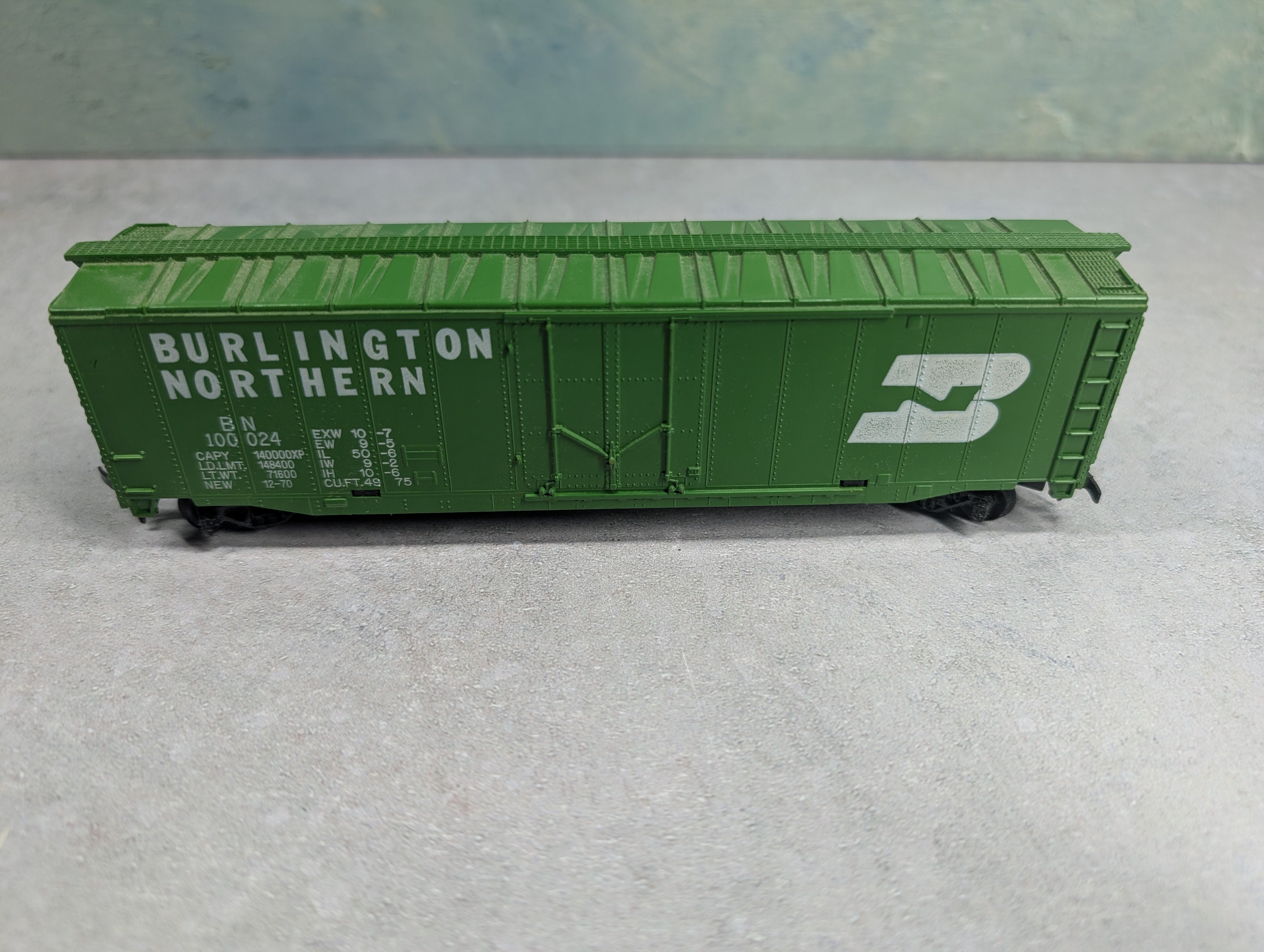 USED Tyco HO Scale 50' Box Car Burlington Northern BN #100024