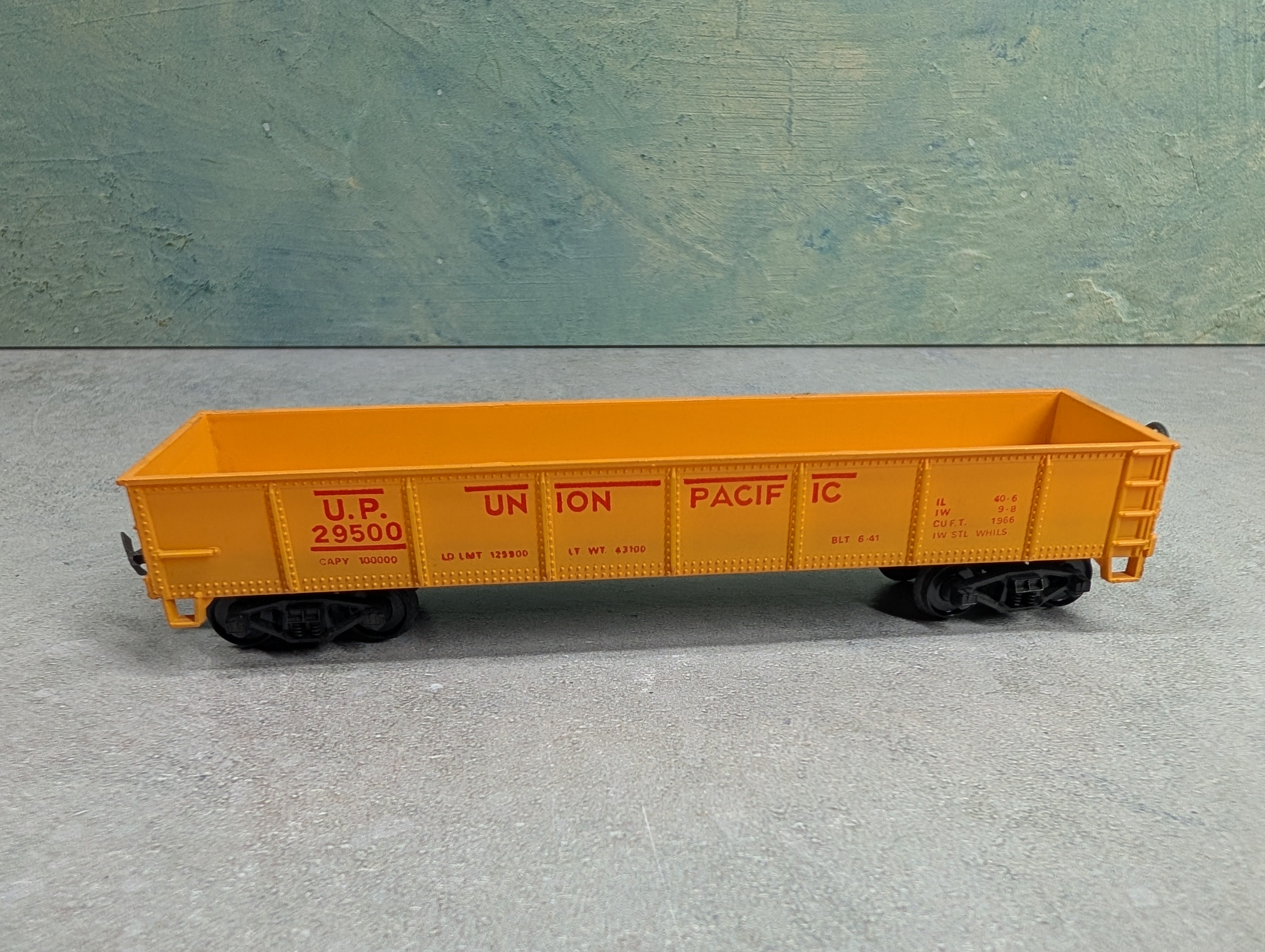USED HO Scale Gondola Union Pacific UP #29500