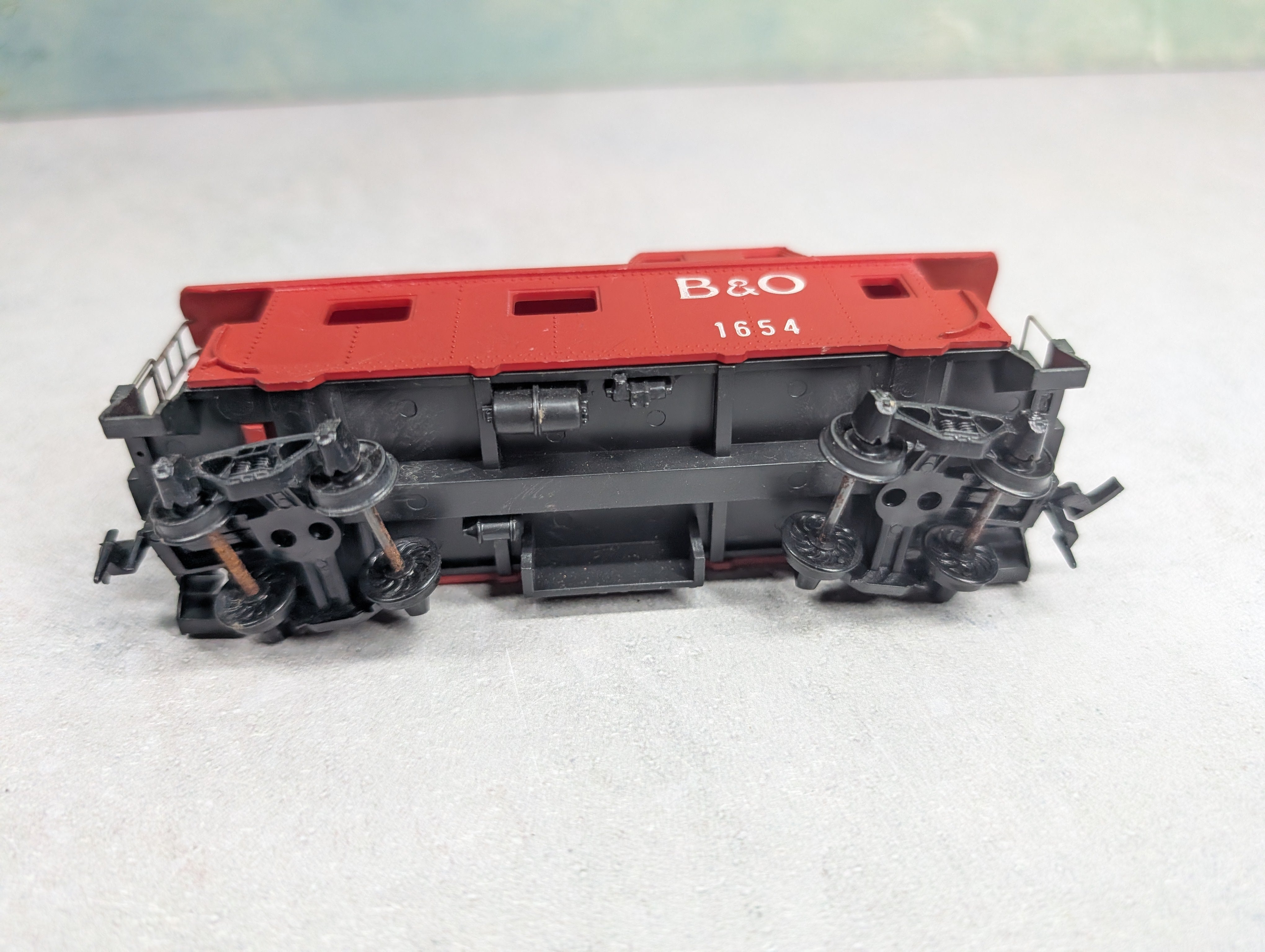 USED HO Scale Caboose Baltimore and Ohio B&O #1654