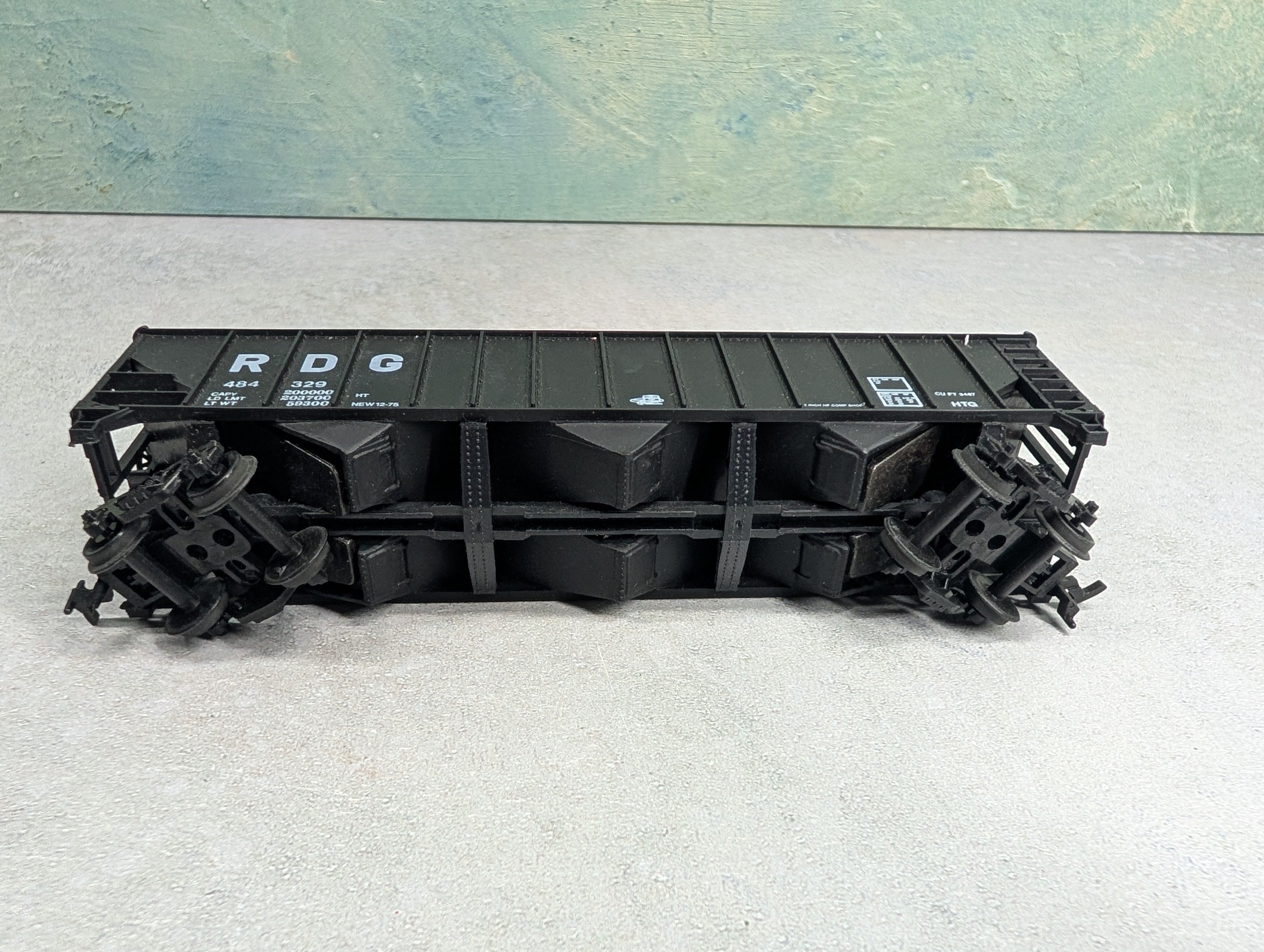 USED HO Scale Hopper Reading RDG #484329