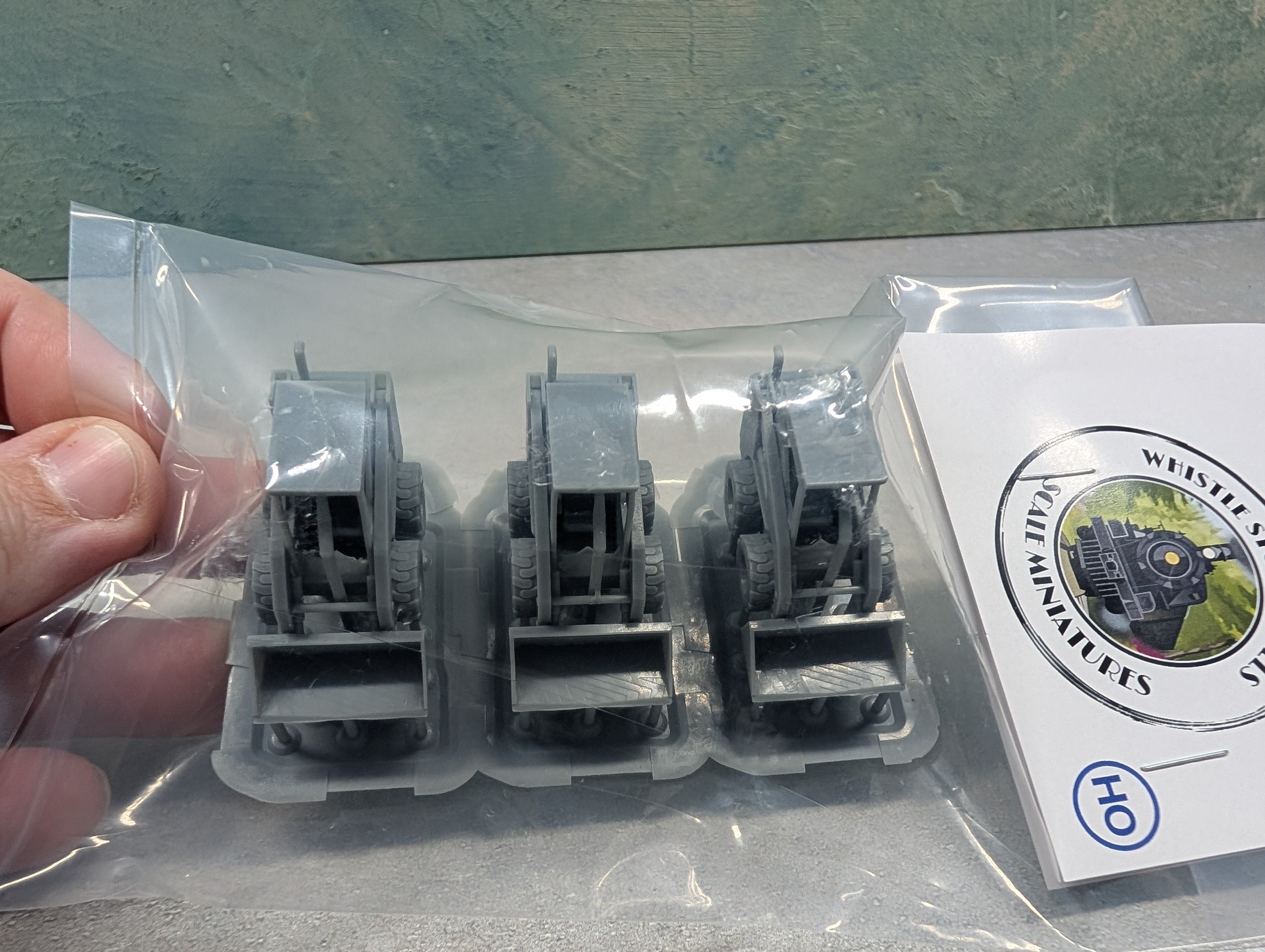 Whistle Stop Models HO9006 HO Scale Skid Loaders, Construction Vehicle, Resin 3D Printed, Highly Detailed (3 pcs)
