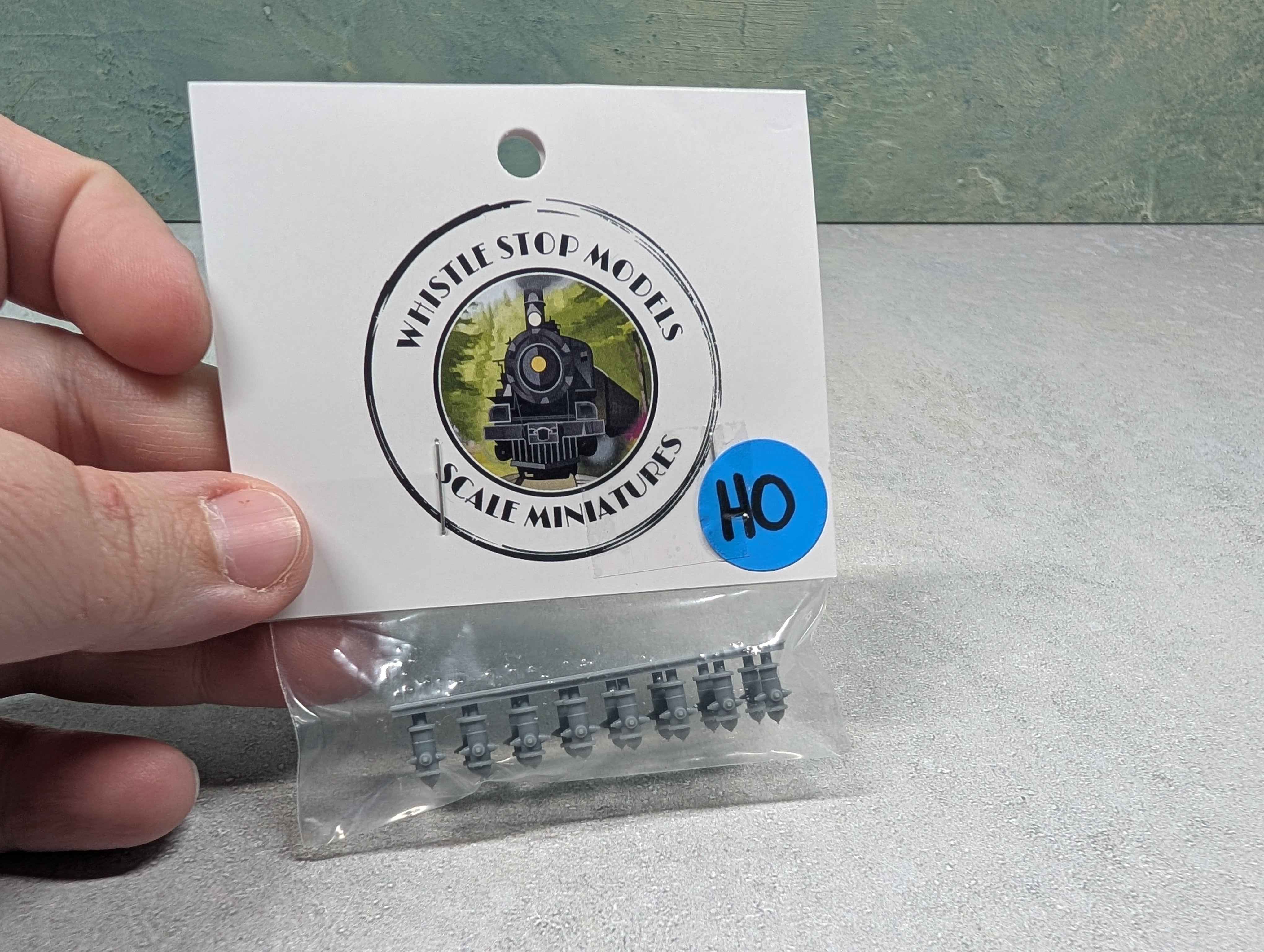 Whistle Stop Models HO2202 HO Scale Fire Hydrants, Resin 3D Printed, Highly Detailed (16 pcs)