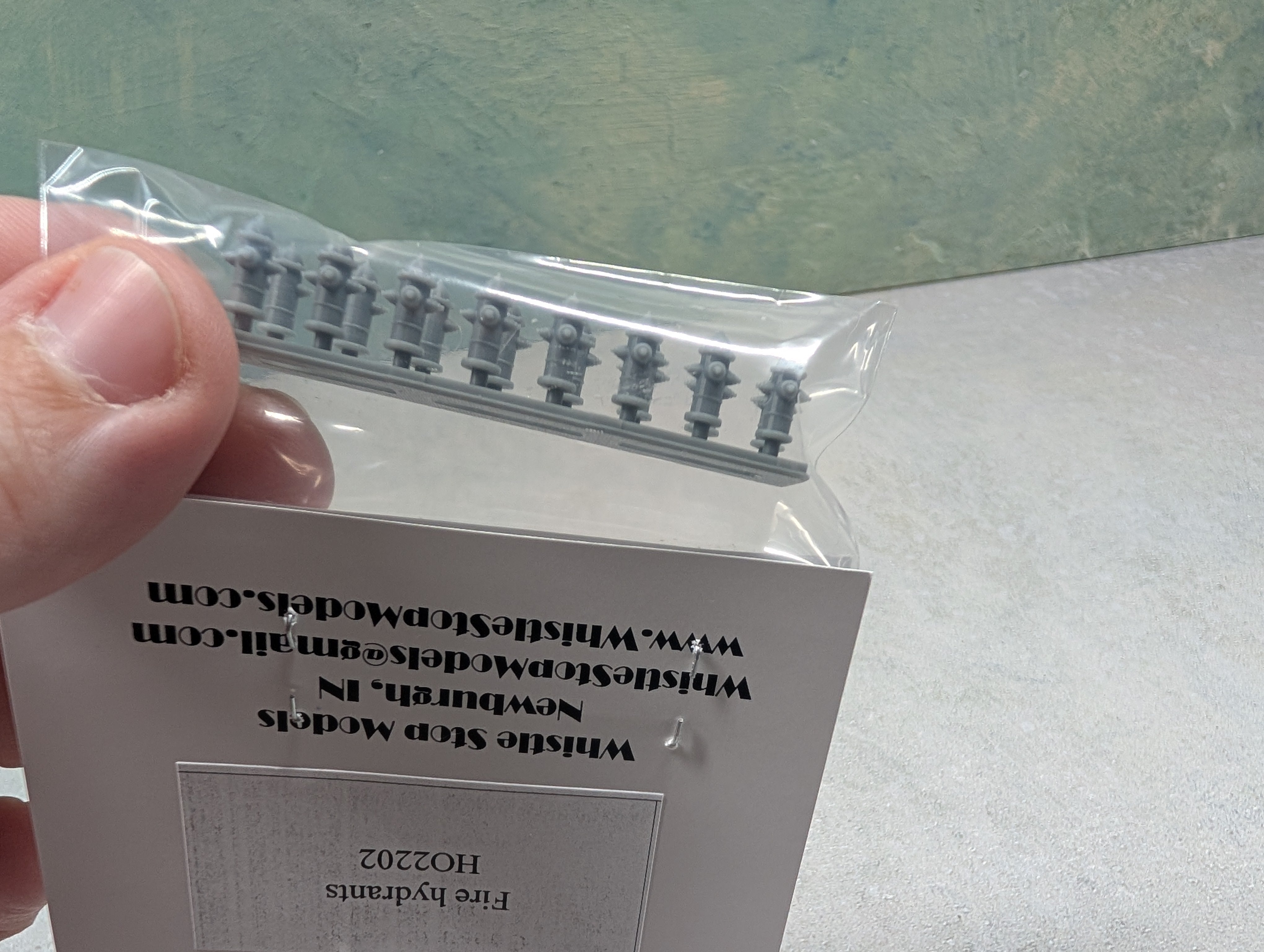 Whistle Stop Models HO2202 HO Scale Fire Hydrants, Resin 3D Printed, Highly Detailed (16 pcs)