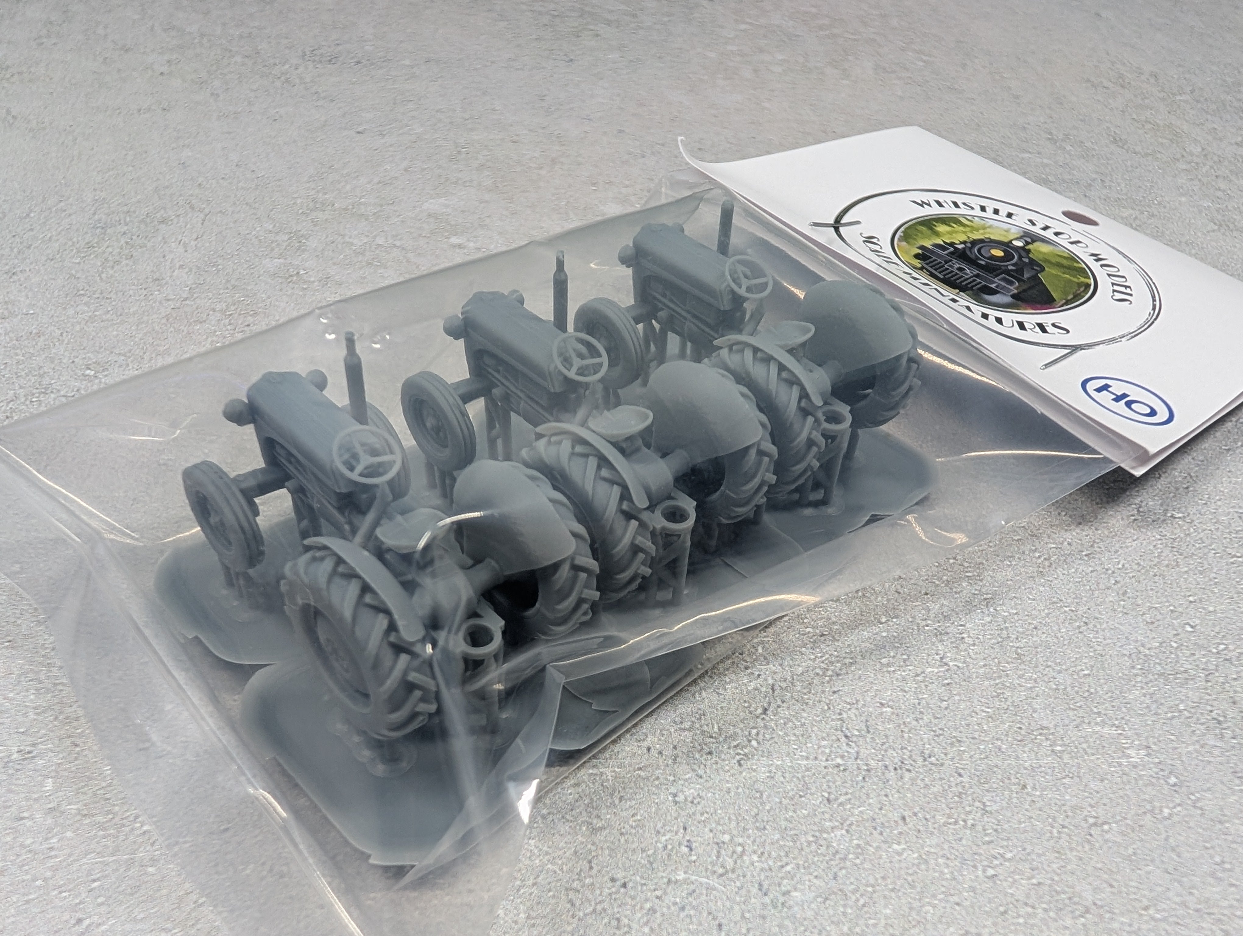 Whistle Stop Models HO9007 HO Scale Ford Tractor Loads, Resin 3D Printed, Highly Detailed (3 pcs)
