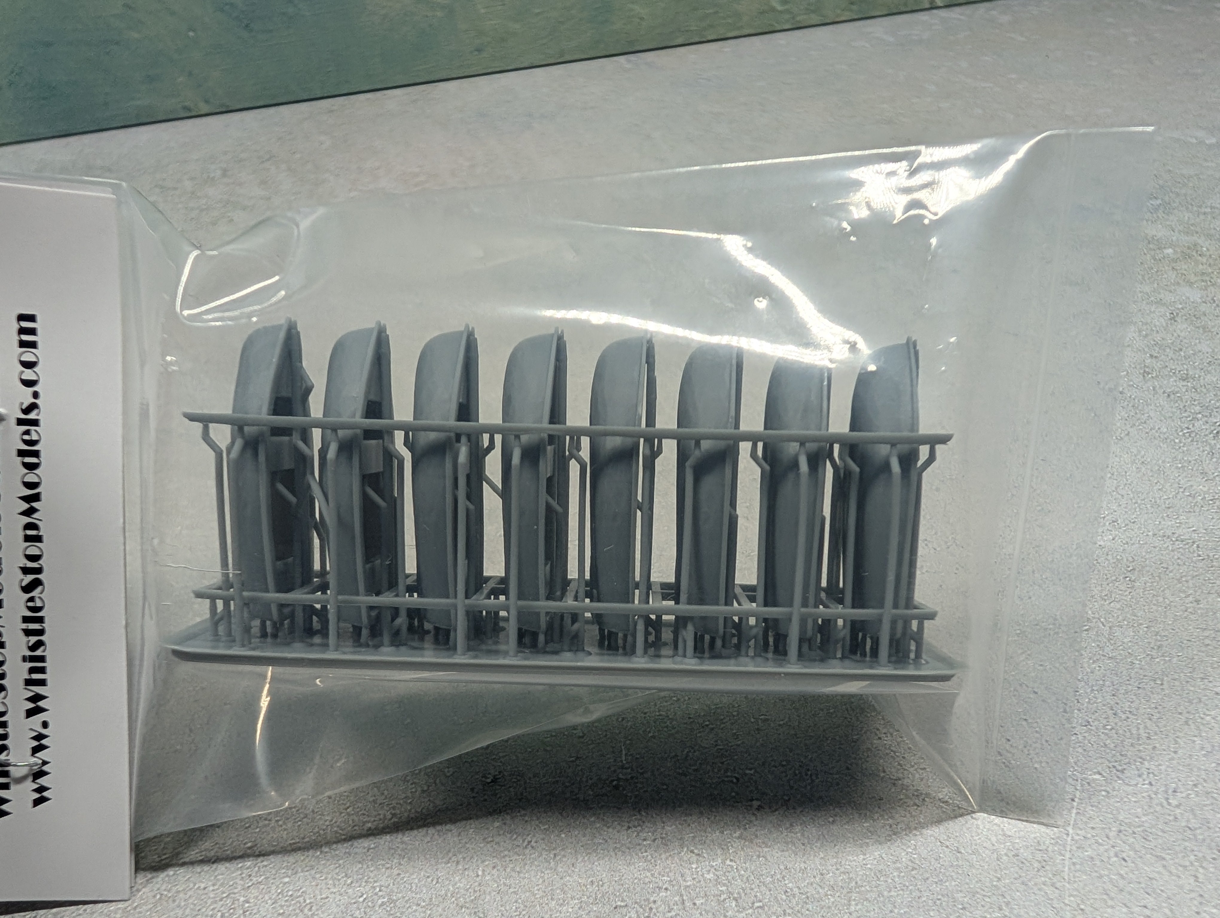 Whistle Stop Models HO1017 HO Scale Row Boats, Resin 3D Printed, Highly Detailed (8 pcs)