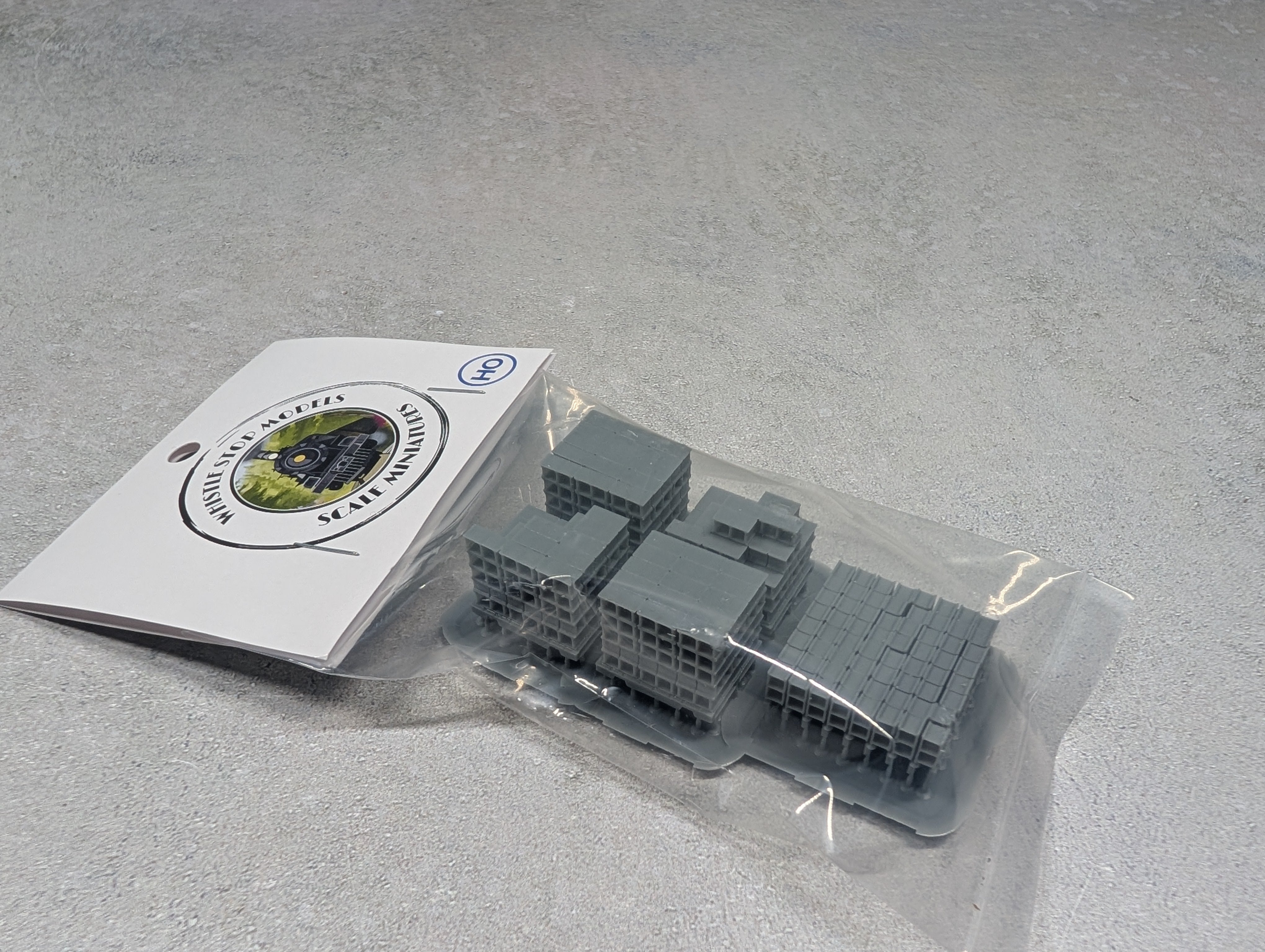 Whistle Stop Models HO2211 HO Scale Concrete Block Set, Resin 3D Printed, Highly Detailed