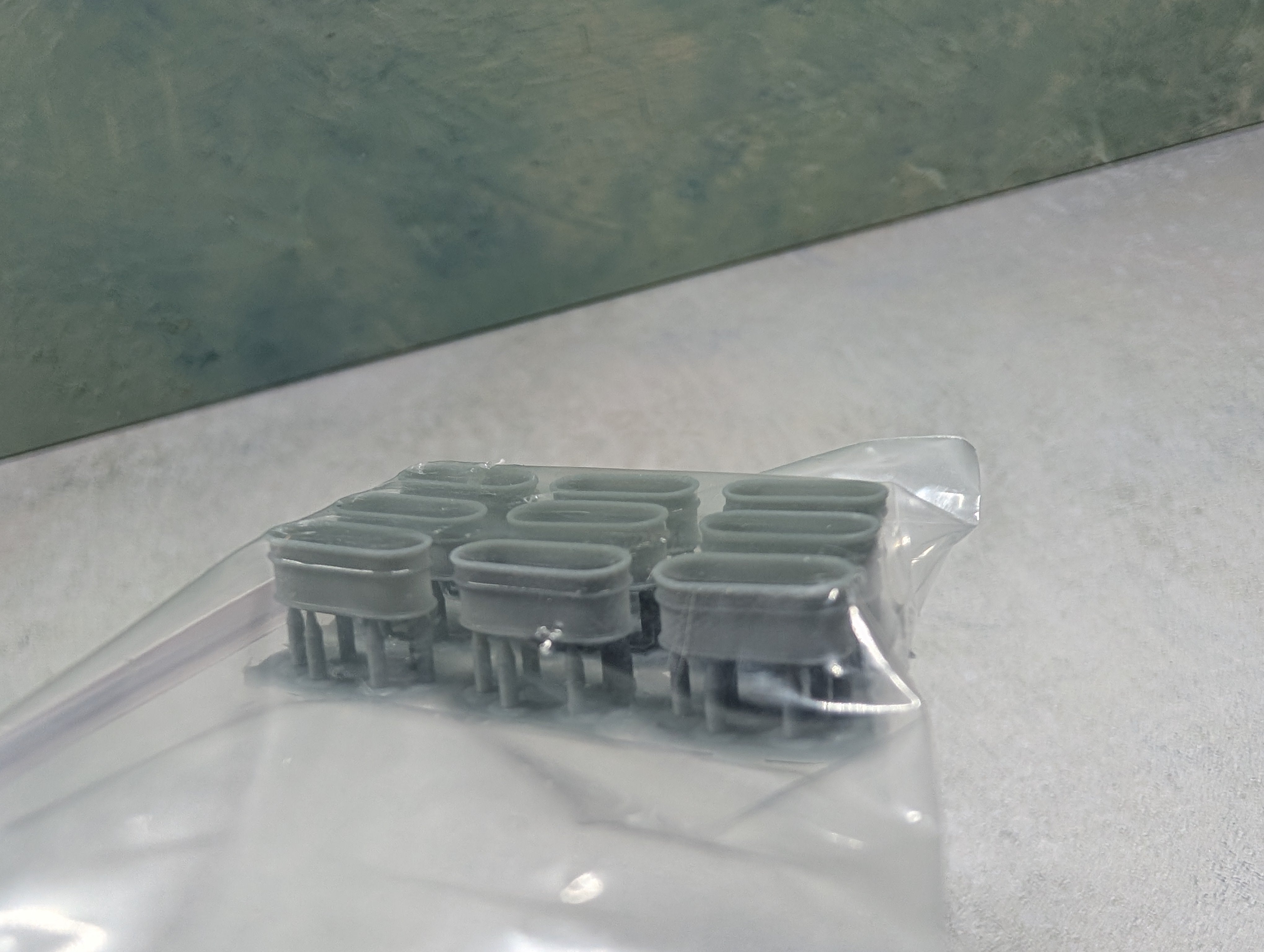 Whistle Stop Models N8016 N Scale Farm Water Troughs, Resin 3D Printed, Highly Detailed (9 pcs)