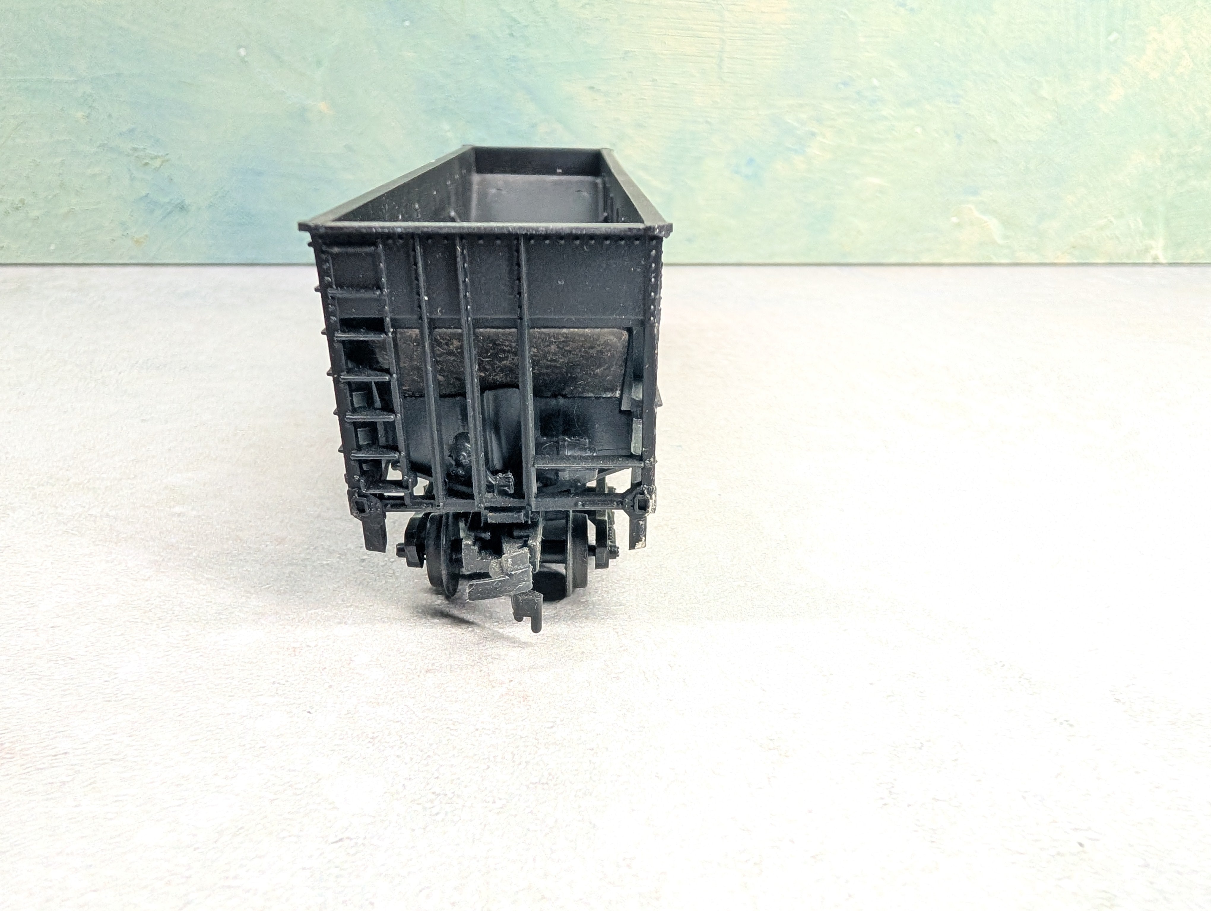 USED Bev-Bel HO Scale 100 Ton Hopper Reading RDG #41422