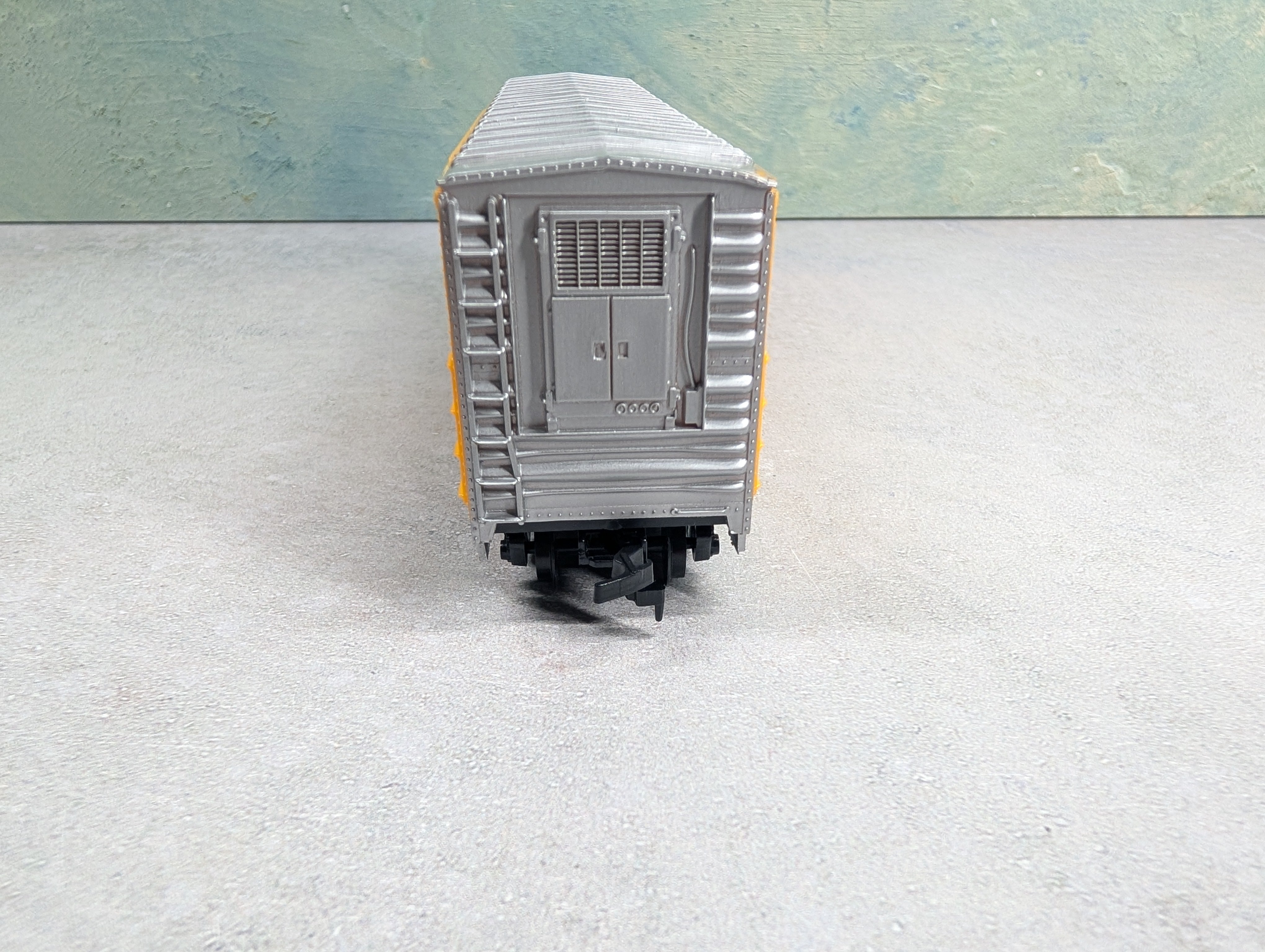 USED IHC HO Scale 50' Box Car Armour ARLX #754