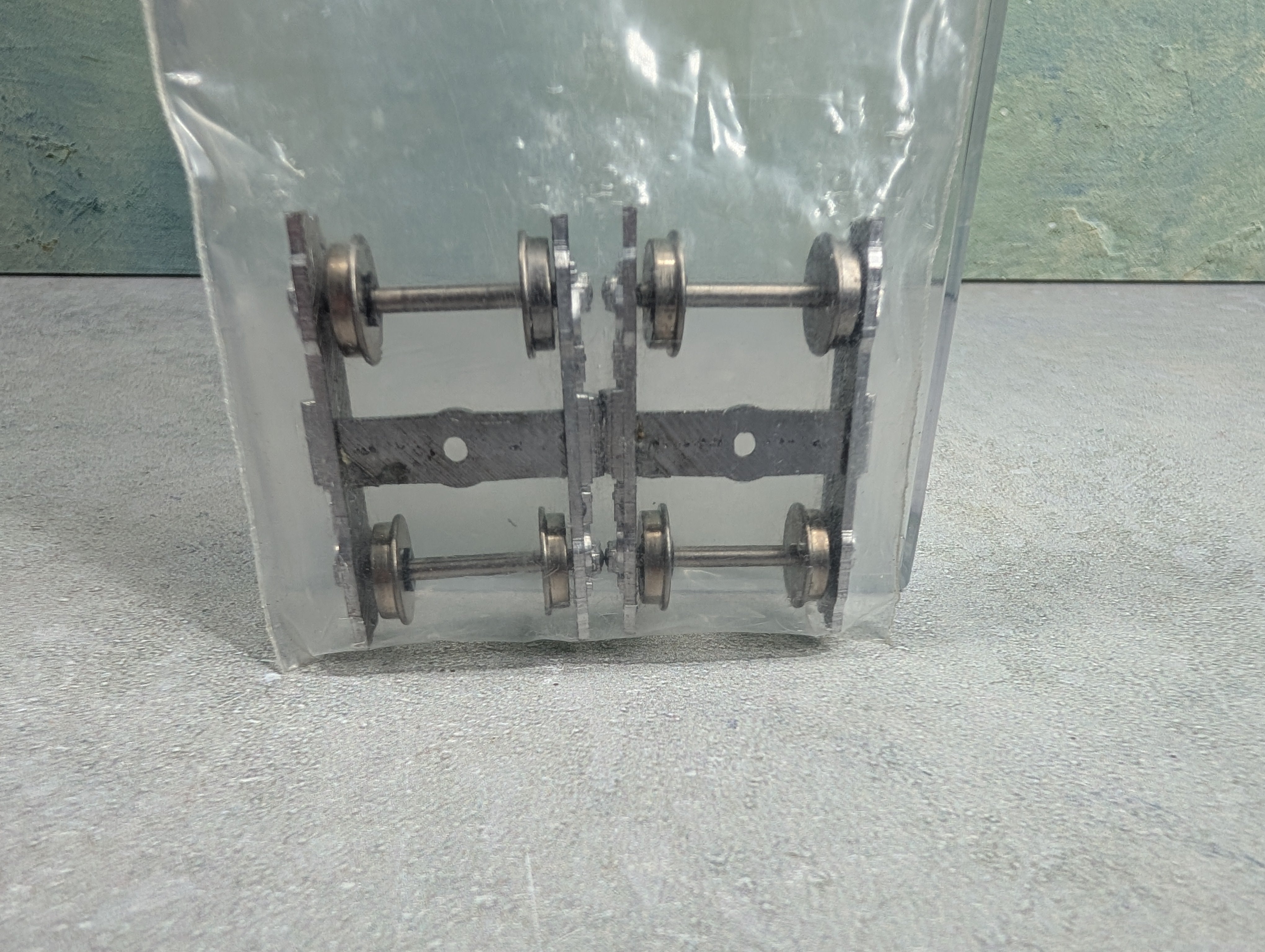 USED Cape Line Models T-50 HO Scale 36" Metal Trucks Commonwealth