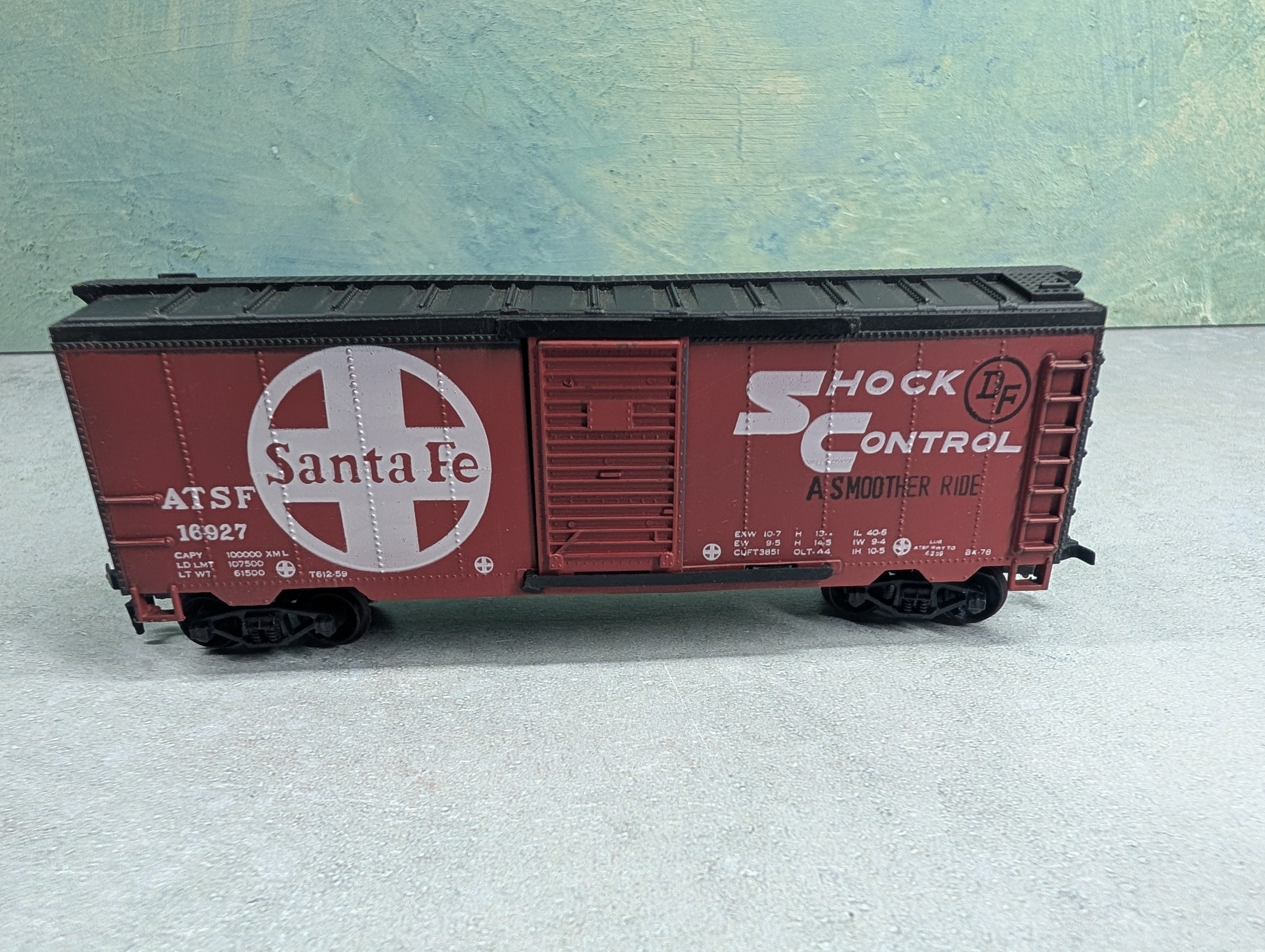 USED Life-Like HO Scale 40' Box Car Santa Fe ATSF #16927