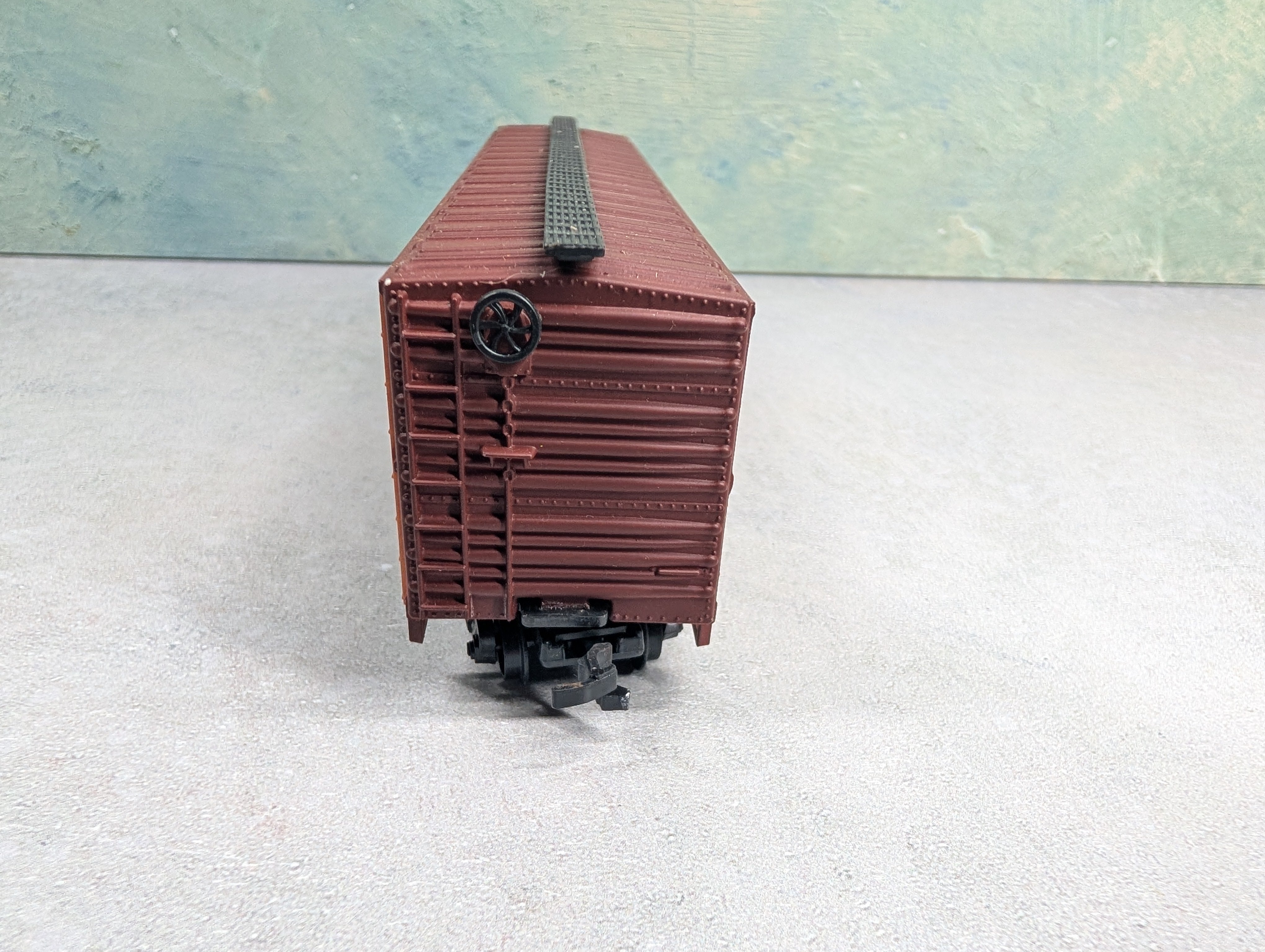 USED HO Scale 50' Box Car Pacific Fruit Express PFE #45698