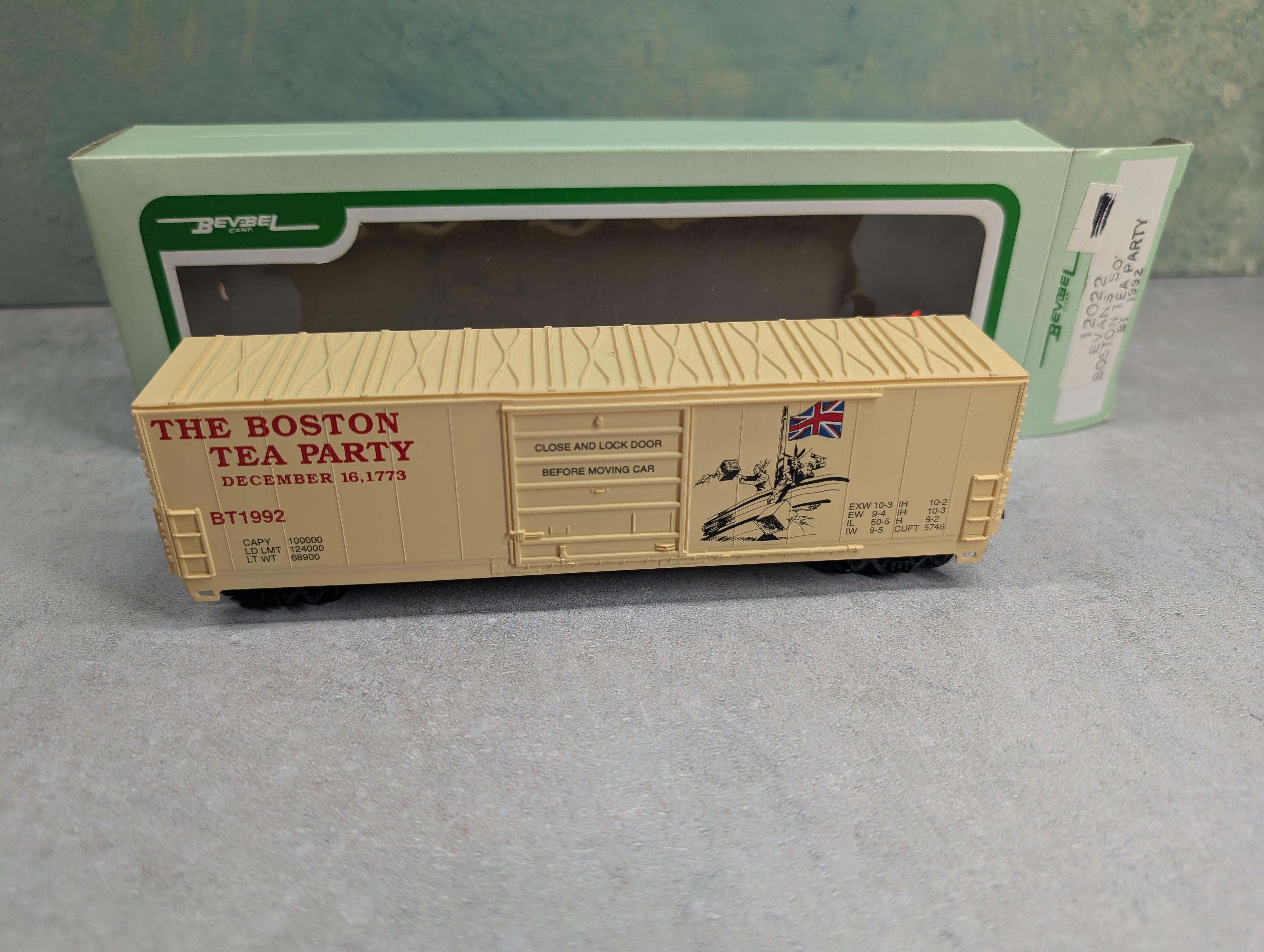 USED Bev-Bel 12022 HO Scale Evans 50' Box Car Boston Tea Party BT #1992