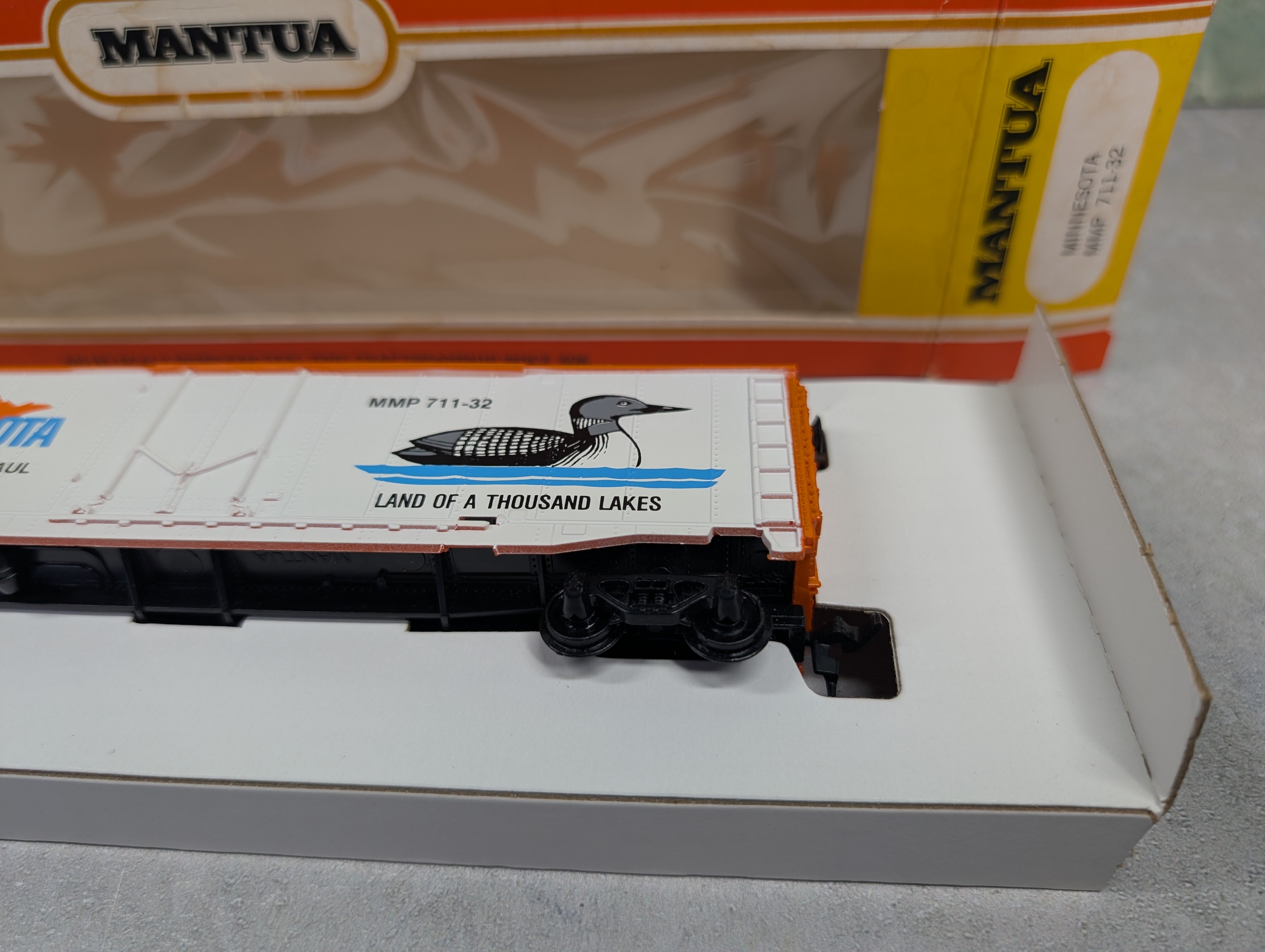 USED Mantua #711-32 HO Scale State Box Car Minnesota Land of A Thousand Lakes