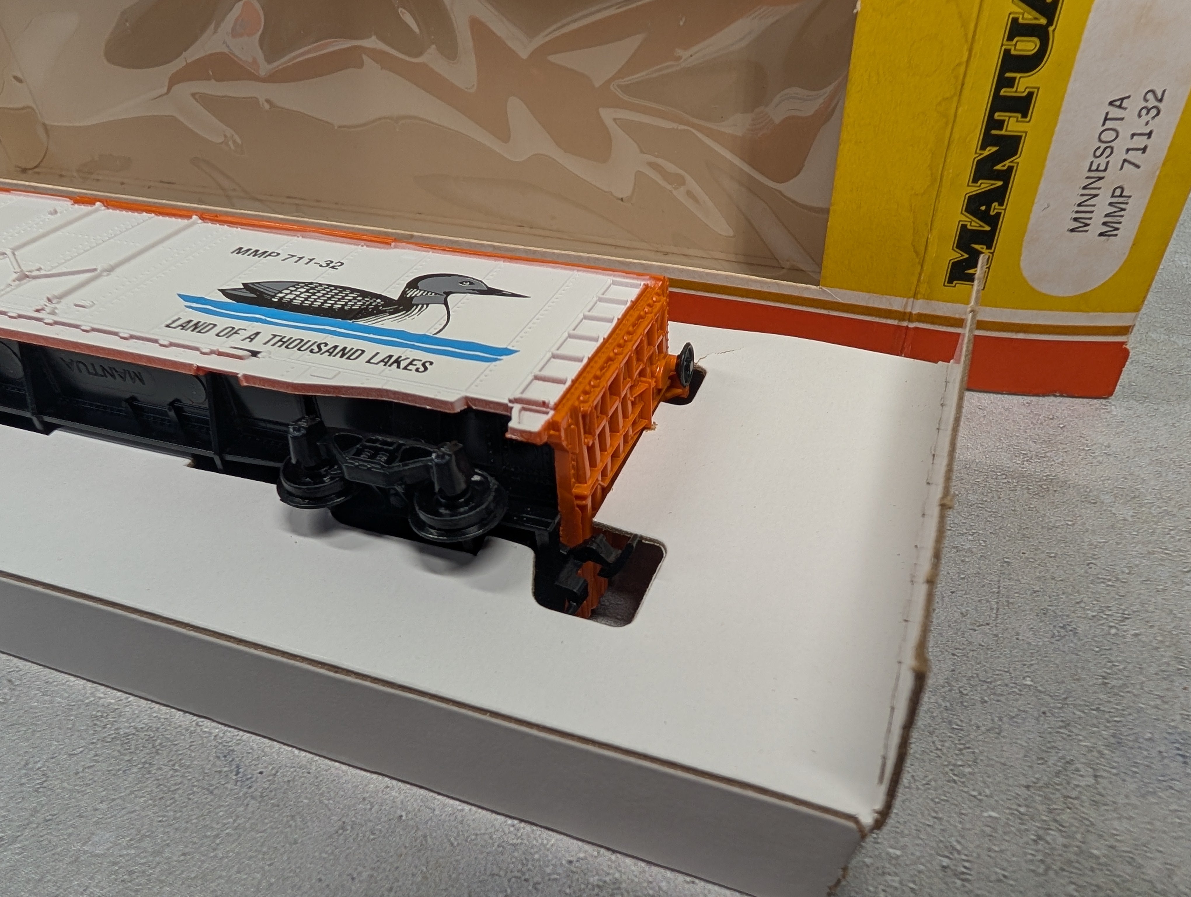 USED Mantua #711-32 HO Scale State Box Car Minnesota Land of A Thousand Lakes