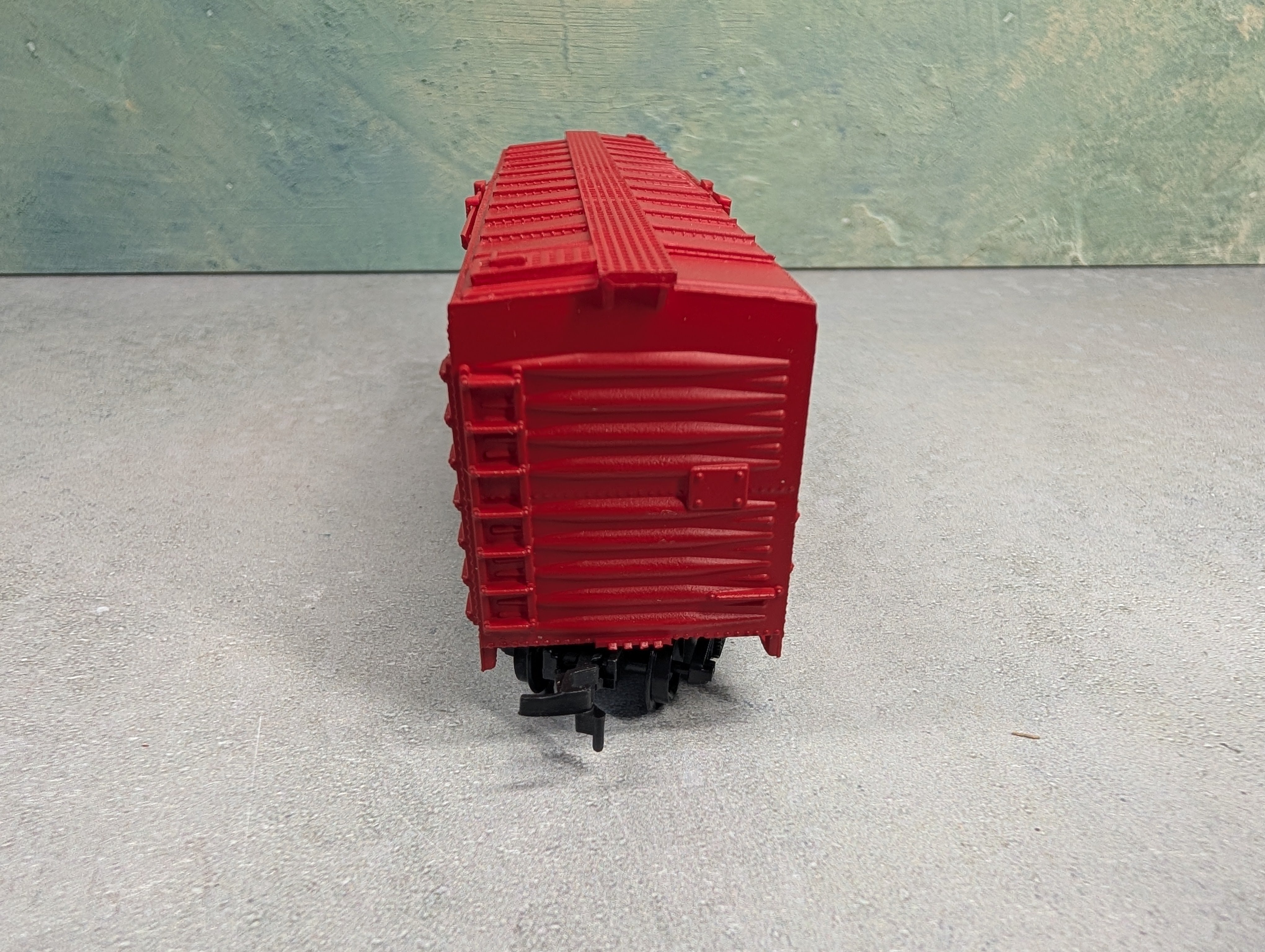 USED Bev-Bel HO Scale 40' Box Car Santa Fe ATSF #140185