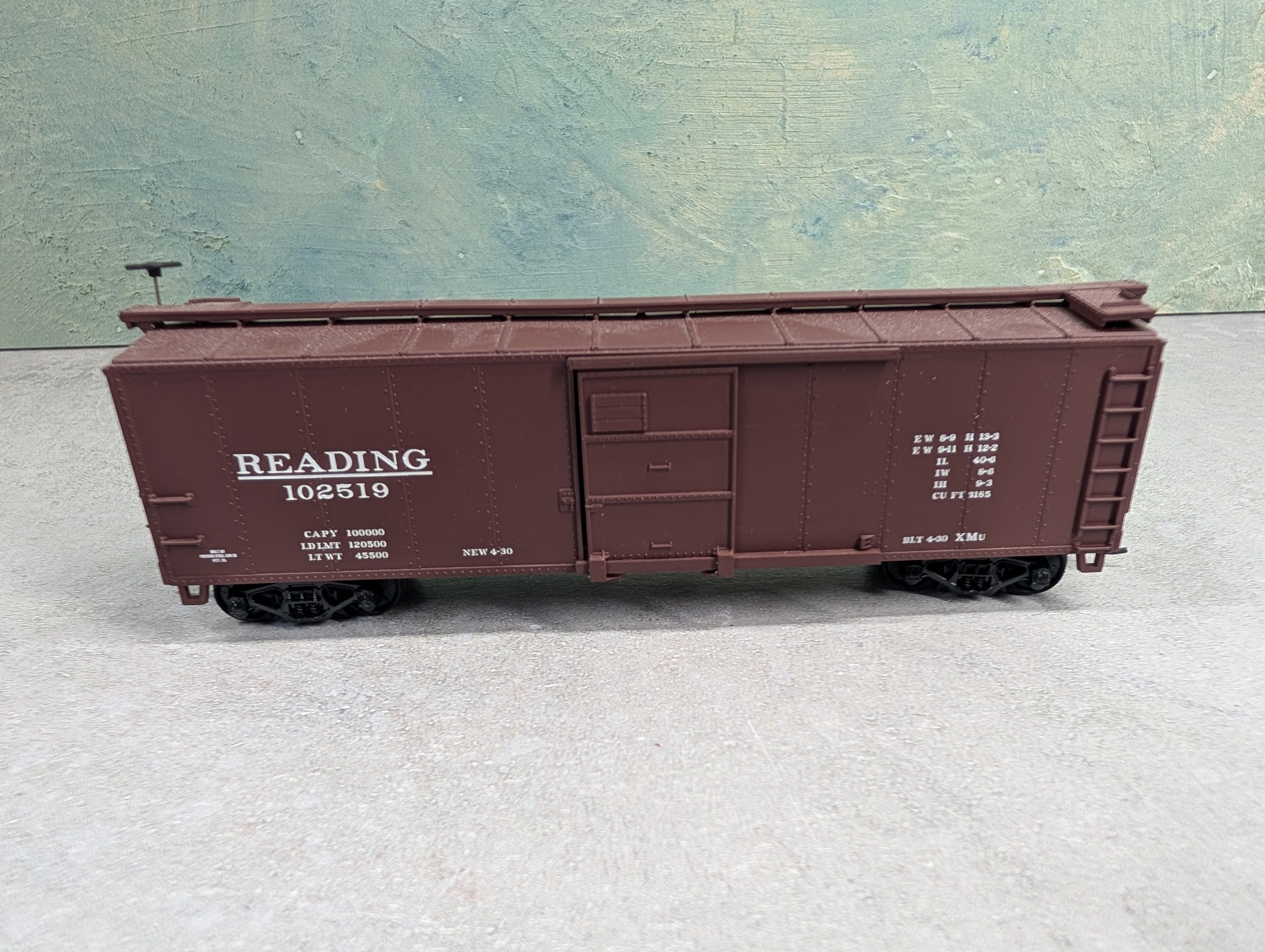 USED Walthers 931-622 HO Scale 40' X-29 Steel Box Car Reading #102519