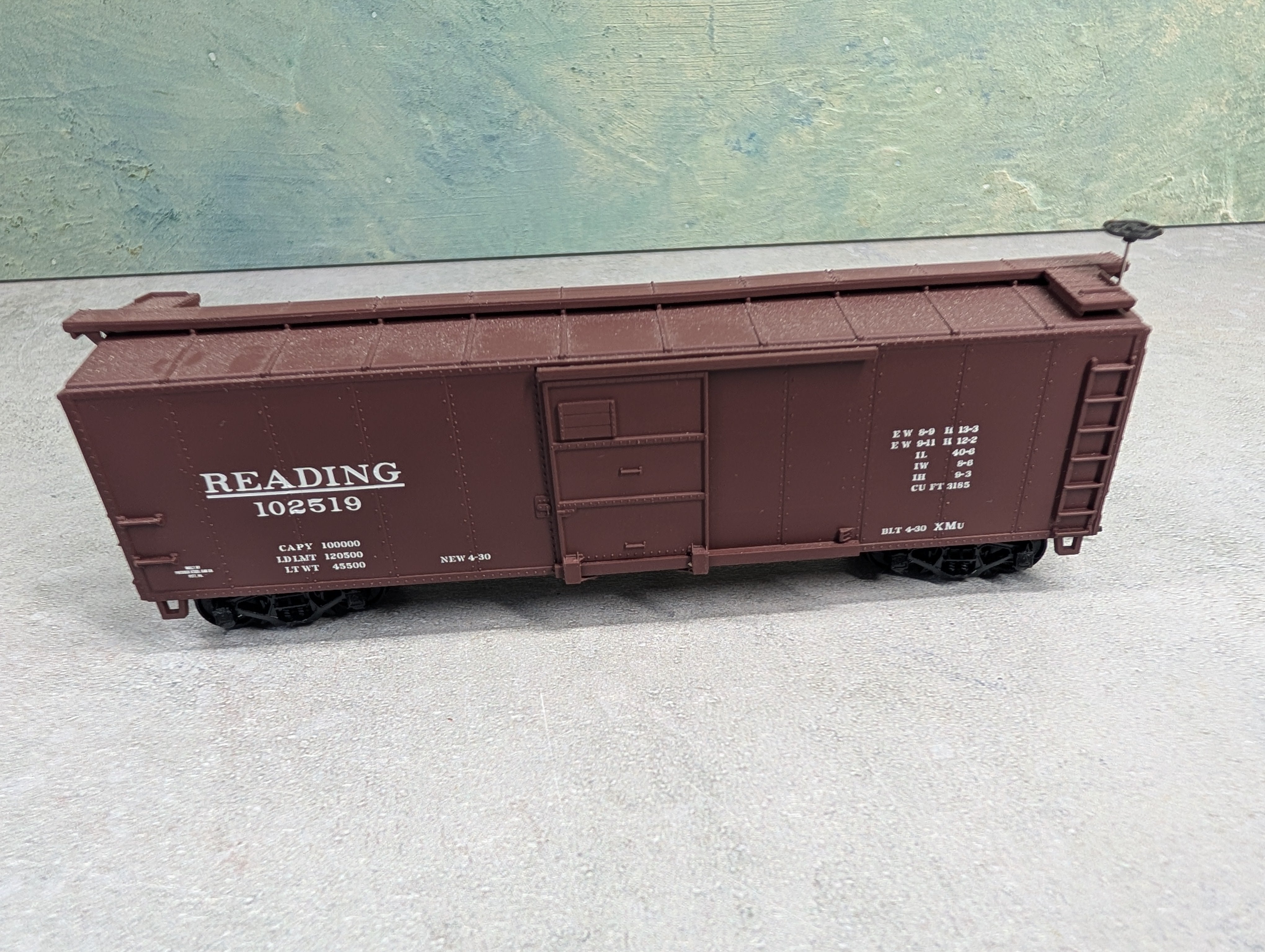 USED Walthers 931-622 HO Scale 40' X-29 Steel Box Car Reading #102519