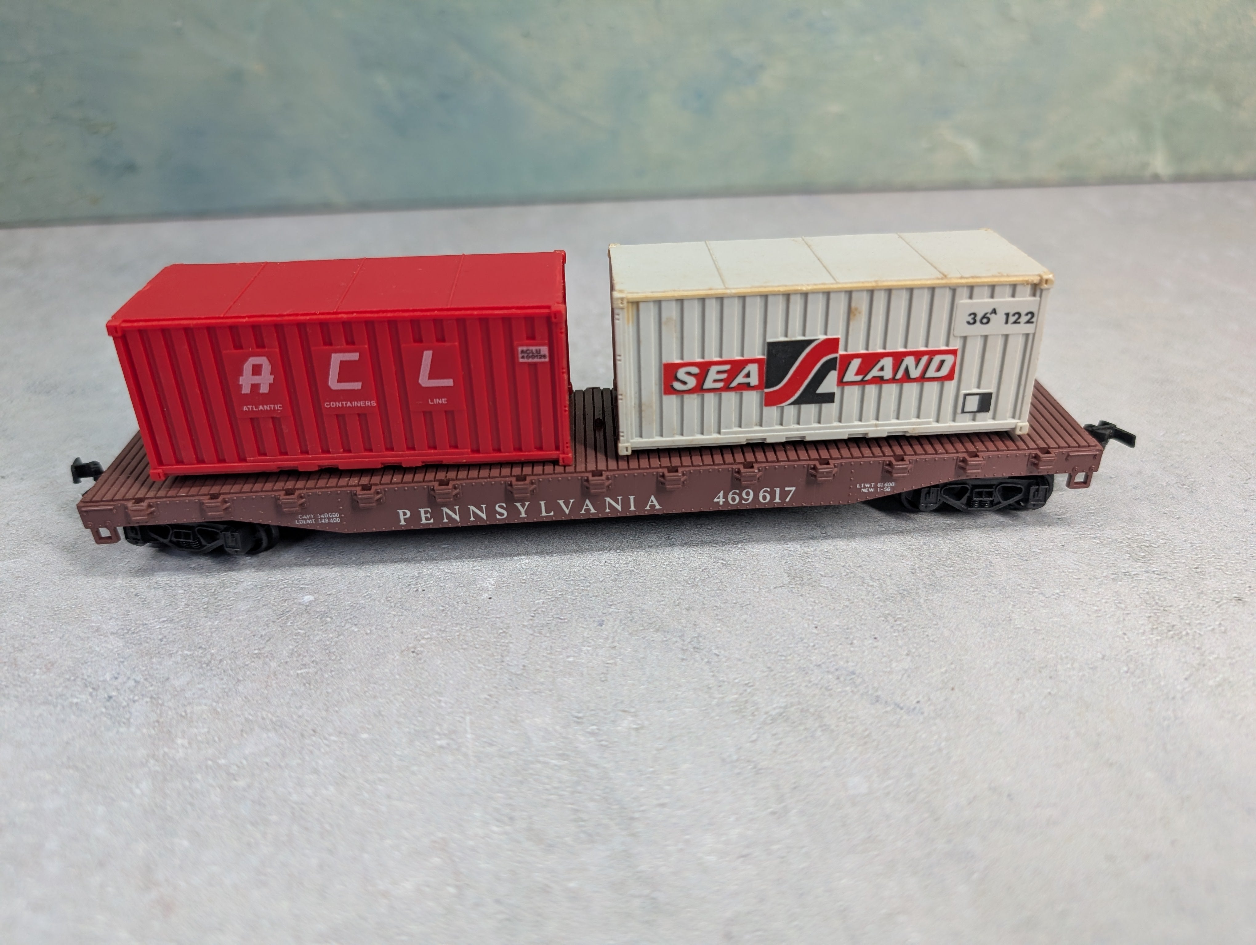 USED AHM HO Scale 50' Flat Car Pennsylvania #469617