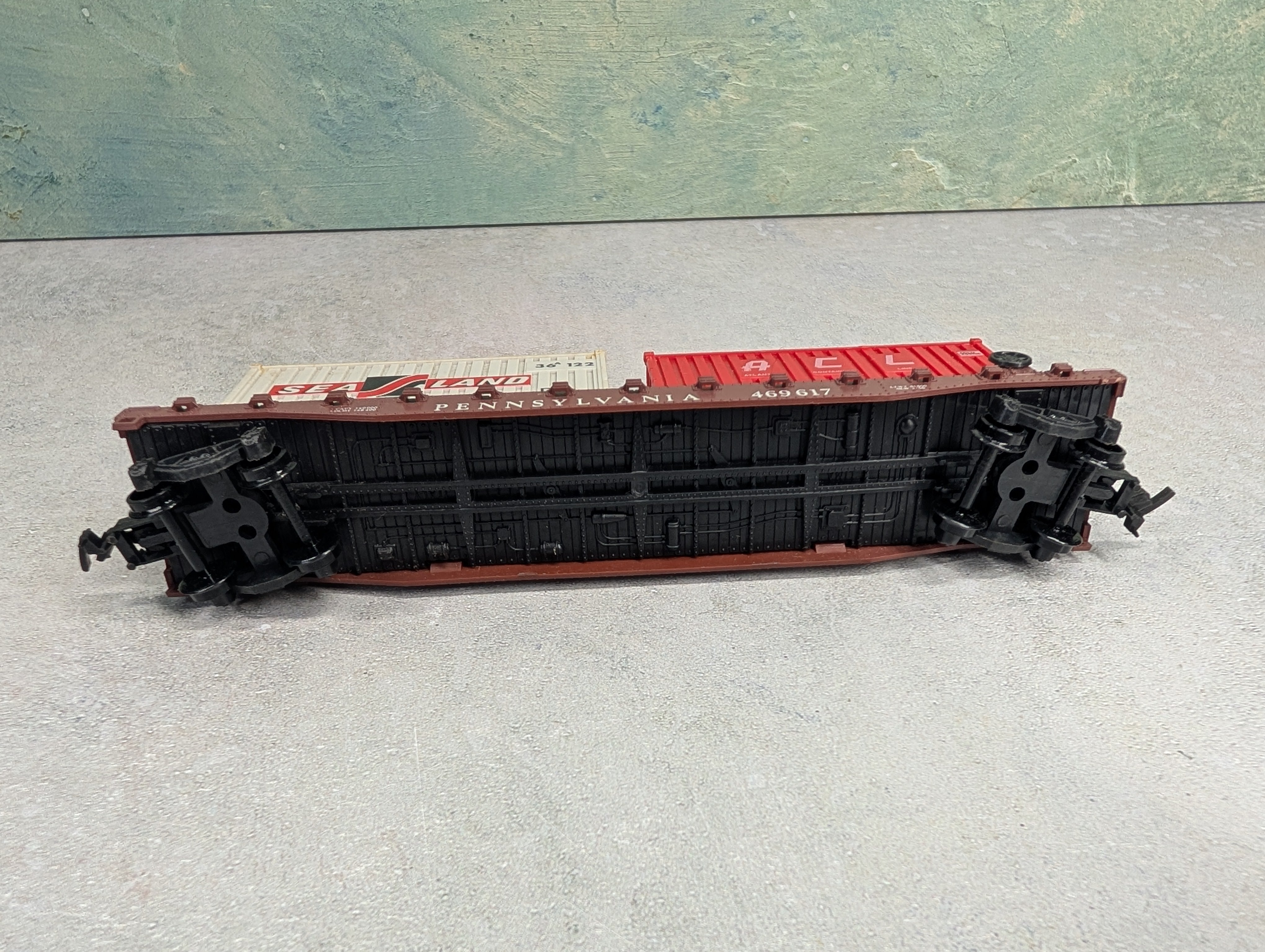 USED AHM HO Scale 50' Flat Car Pennsylvania #469617