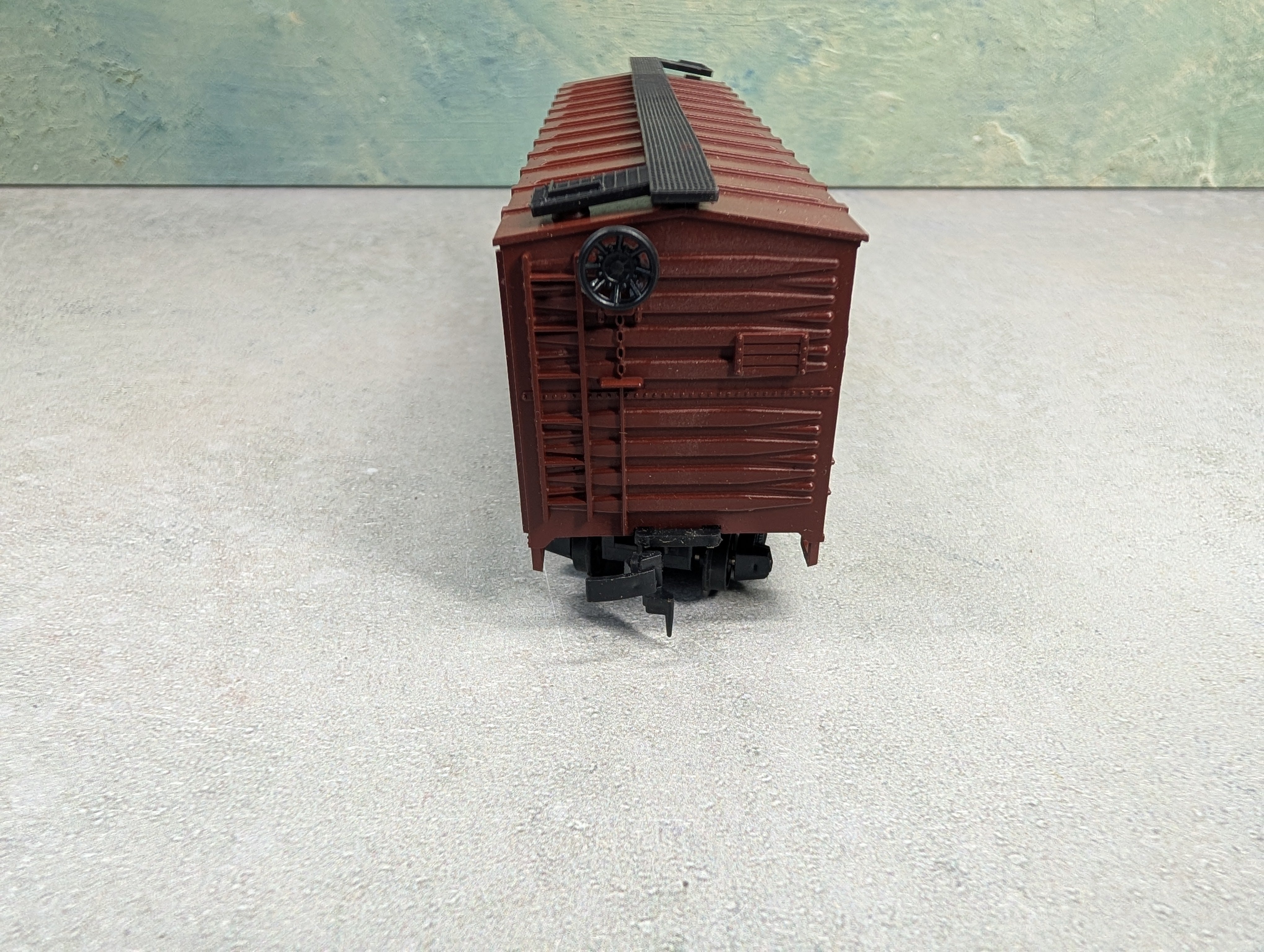 USED AHM HO Scale Wooden Double Door Box Car Pennsylvania #83247